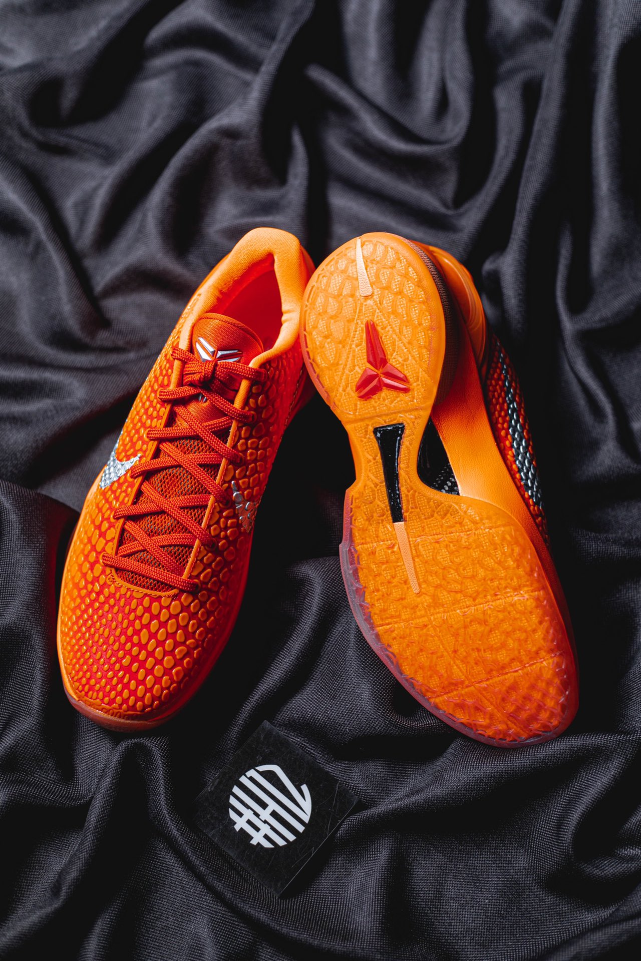 H12/Godkiller  Kobe6 Total Orange 前掌Zoom Turbo 气垫 后掌EVA缓震 低筒 球鞋 籃球鞋 實戰鞋 真碳板 男鞋 波鞋 暴力橙 IH1871-800