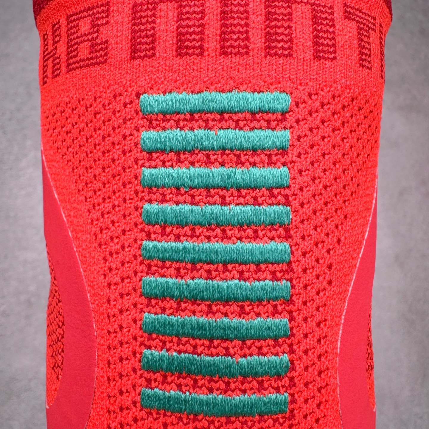 灭世MAX KOBE 9 ELITE PROTRO 科比9代精英 高筒 篮球鞋 实战鞋 球鞋 男鞋 波鞋  圣诞红 FZ7335-600