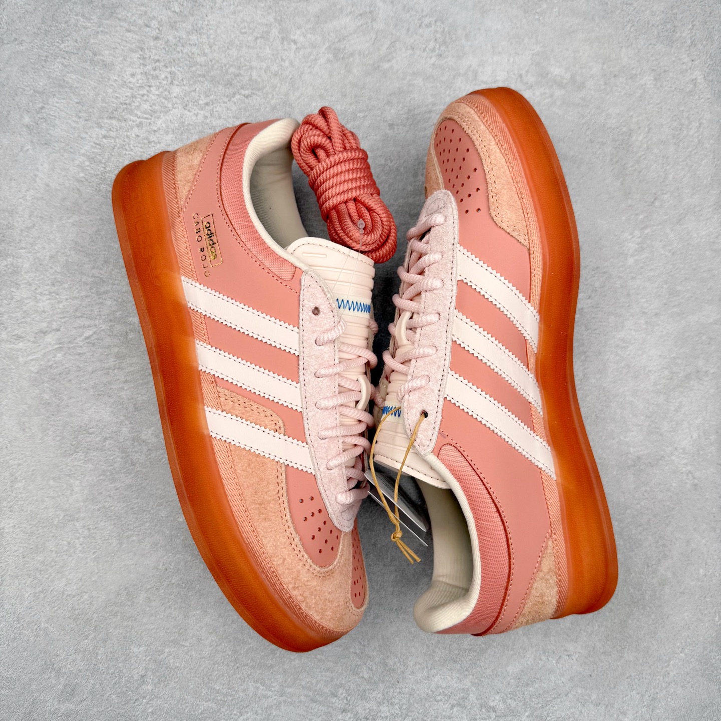 坏痞兔Bad Bunny x AD Gazelle Indoor Trainers  低筒 瞪羚室内 复古板鞋 德训休闲鞋 波鞋 男鞋 女鞋  粉色 JS5052