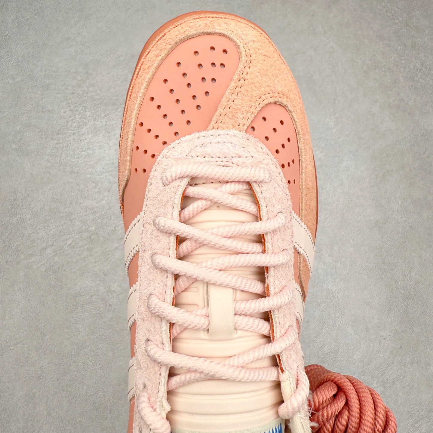 坏痞兔Bad Bunny x AD Gazelle Indoor Trainers  低筒 瞪羚室内 复古板鞋 德训休闲鞋 波鞋 男鞋 女鞋  粉色 JS5052