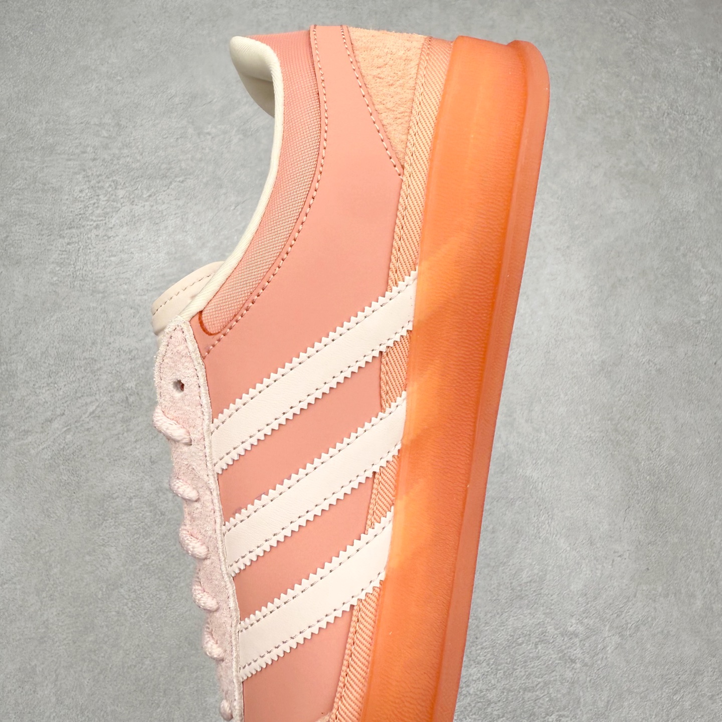 坏痞兔Bad Bunny x AD Gazelle Indoor Trainers  低筒 瞪羚室内 复古板鞋 德训休闲鞋 波鞋 男鞋 女鞋  粉色 JS5052