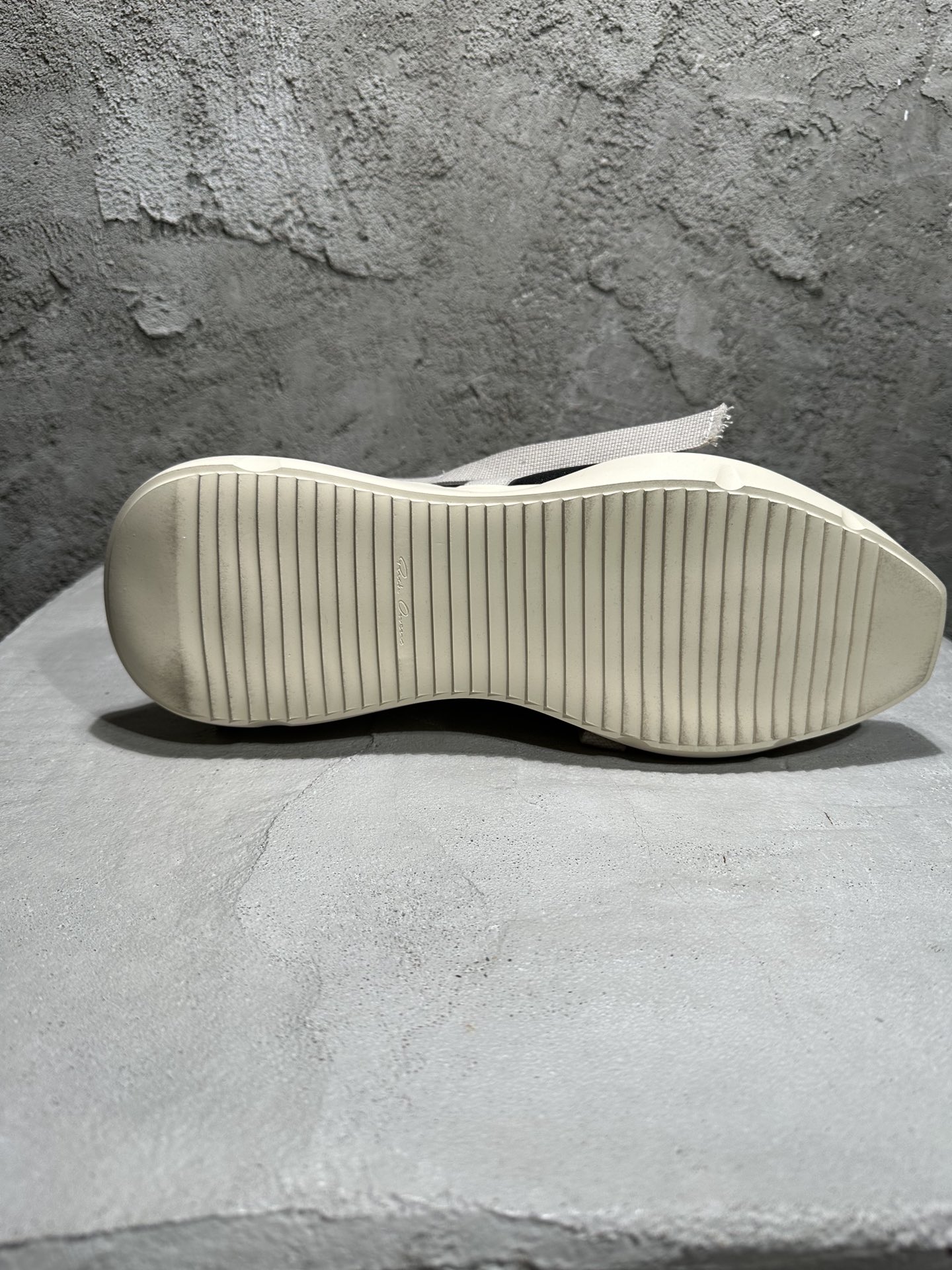 RICK OWENS RO  厚底 板鞋 舒适 百搭 沙滩凉鞋  黑白 RU01C4815LCGW2-981