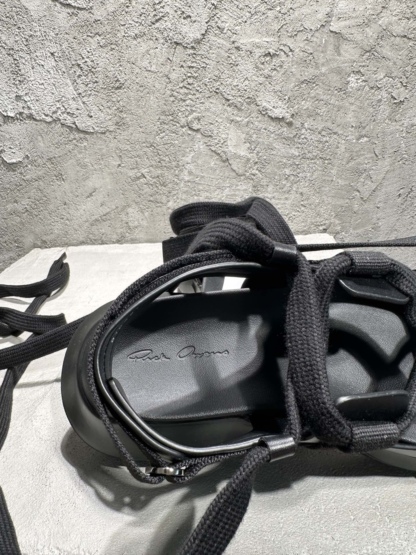 RICK OWENS RO  厚底 板鞋 舒适 百搭 沙滩凉鞋  黑色 RU01C4815LCGW2-999