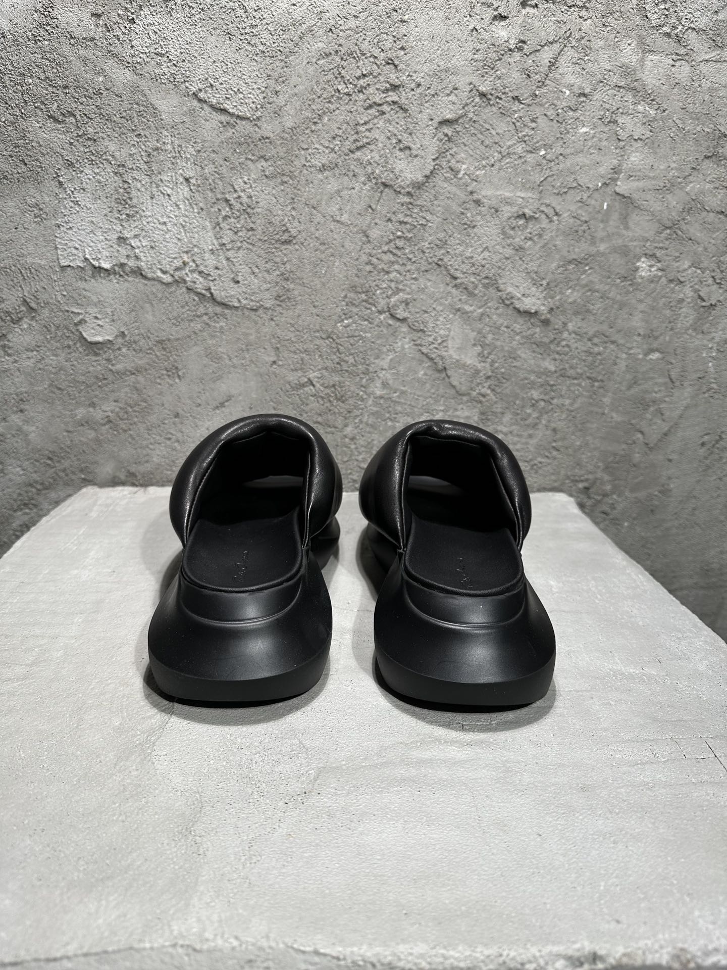 RICK OWENS RO  EVA 厚底 板鞋 休闲鞋 男鞋 女鞋 波鞋  皮質 拖鞋  黑色 RU01C4817LLP-99
