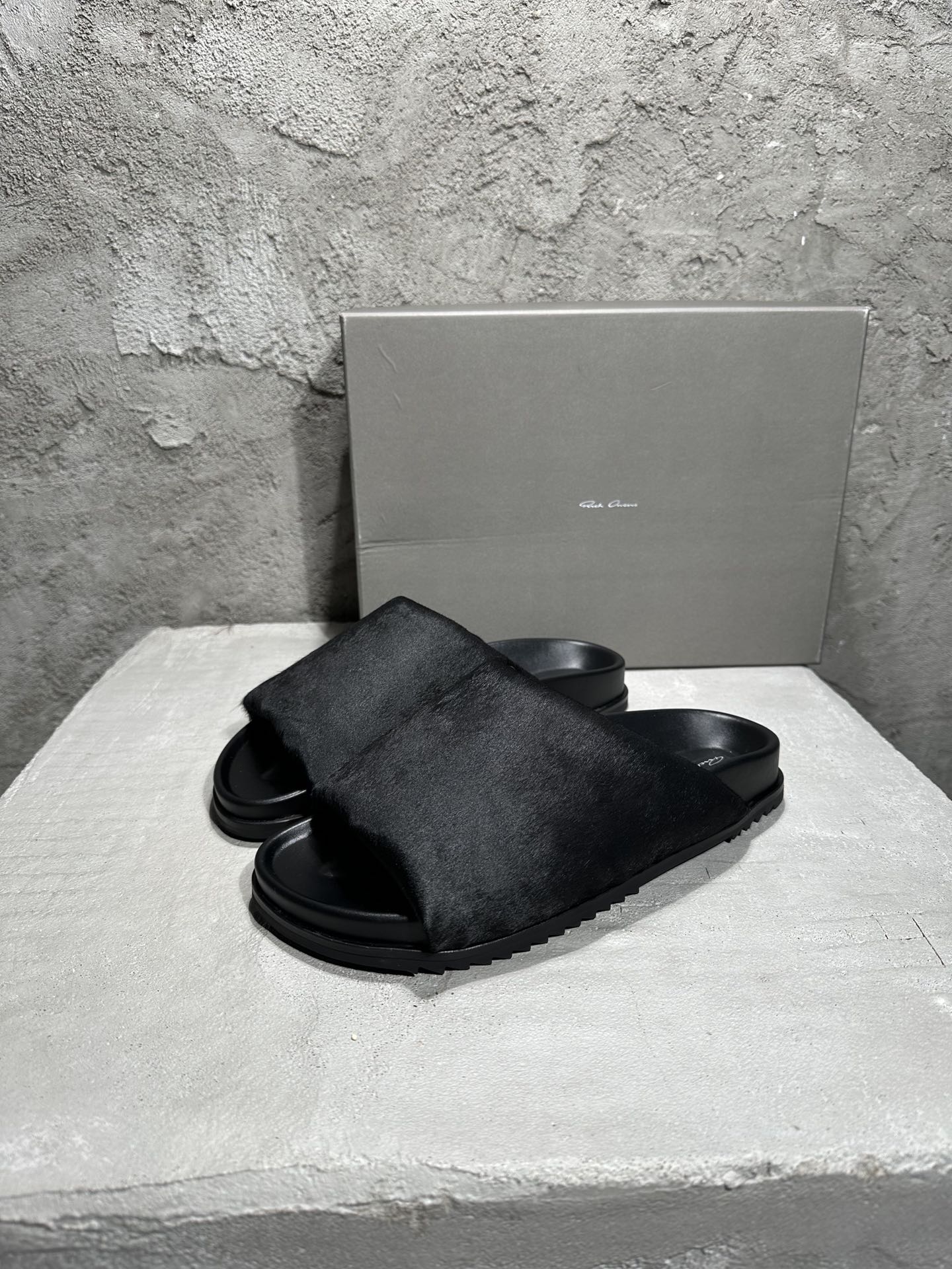 RICK OWENS RO  EVA 厚底 板鞋 休闲鞋 男鞋 女鞋 波鞋  皮質 拖鞋  毛 黑色 RU02C7818LCF-09