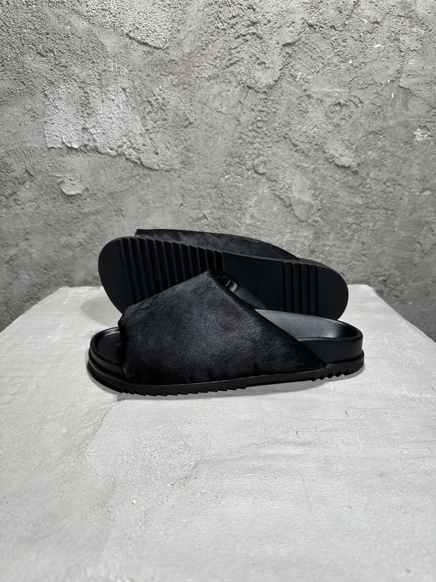 RICK OWENS RO  EVA 厚底 板鞋 休闲鞋 男鞋 女鞋 波鞋  皮質 拖鞋  毛 黑色 RU02C7818LCF-09