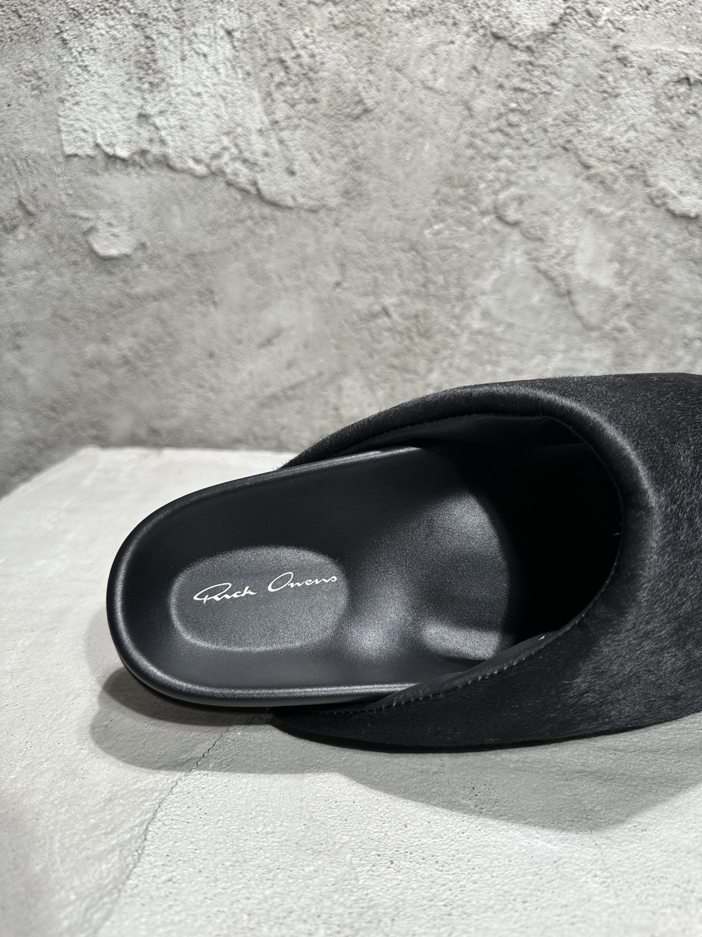 RICK OWENS RO  EVA 厚底 板鞋 休闲鞋 男鞋 女鞋 波鞋  皮質 拖鞋  毛 黑色 RU02C7818LCF-09