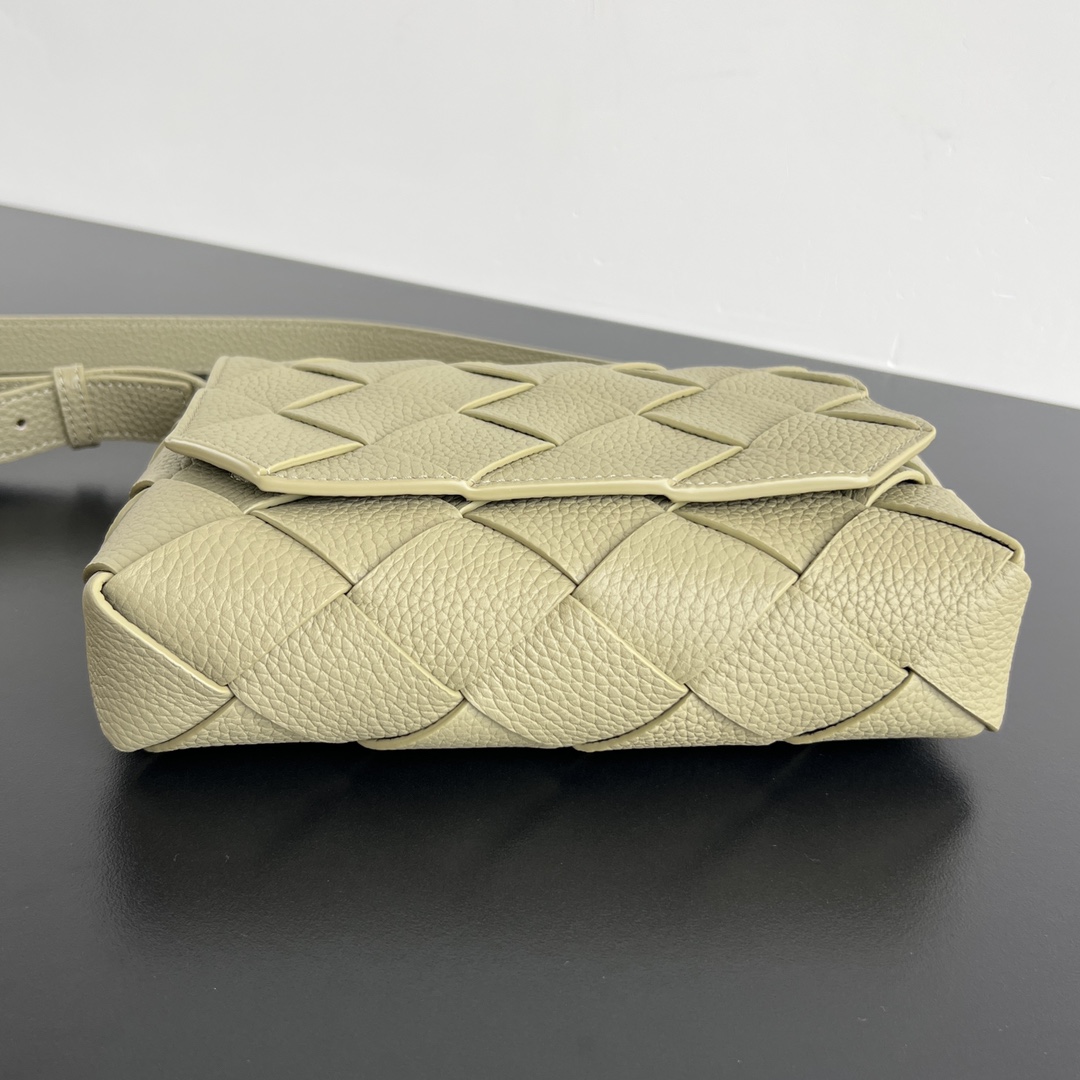 BV 葆蝶家 Diago 编织设计 牛皮 购物袋 手提袋  枕头包  斜款包 石灰色 795637V4FV12919