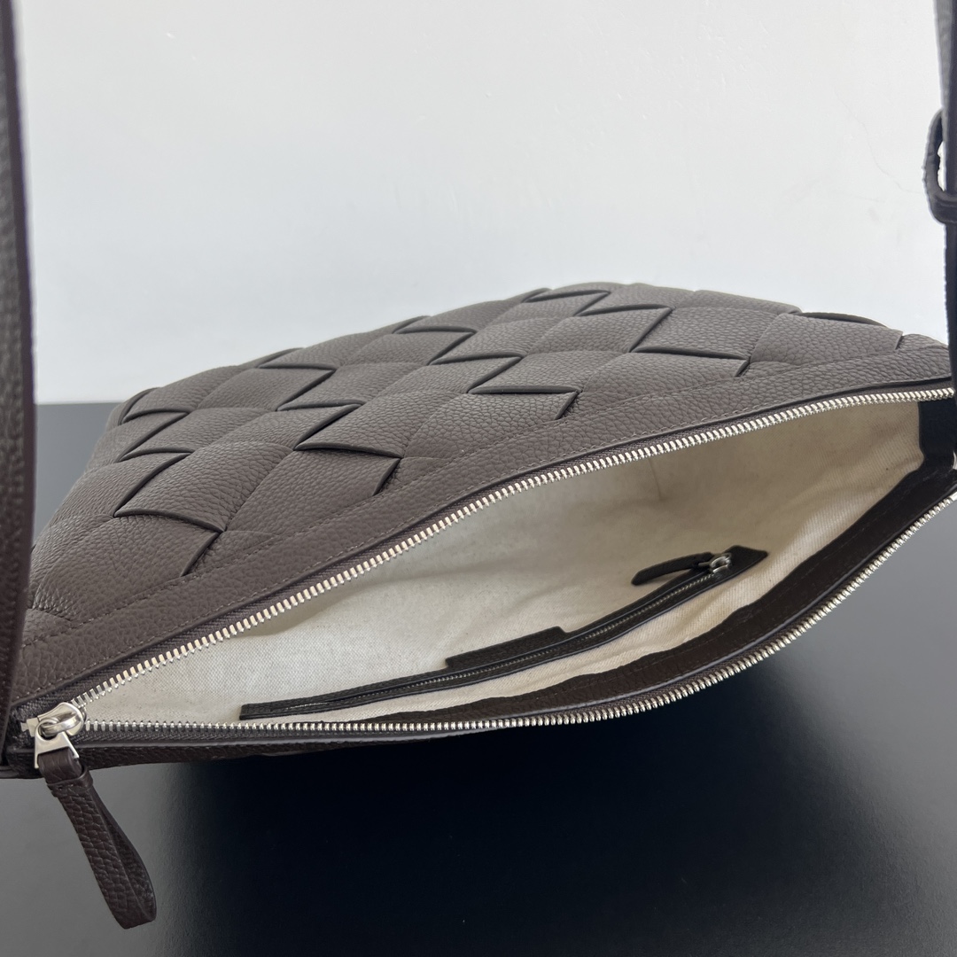 BV 葆蝶家 Diago 编织设计 牛皮 购物袋 手提袋  枕头包  斜款包 深棕色 795125V4FV12145