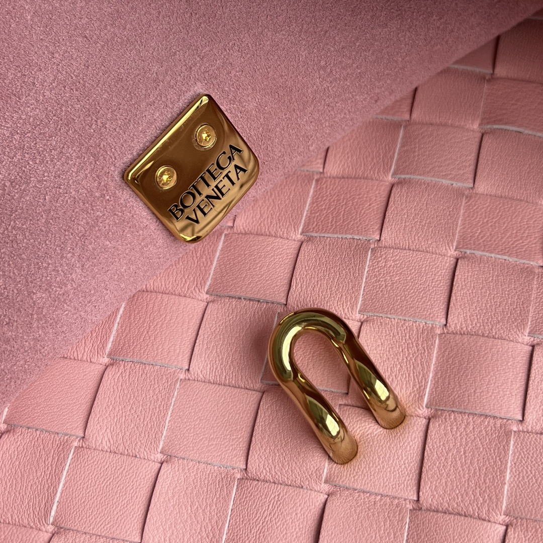 BV 葆蝶家 Ciao Ciao Tote  编织设计 小牛皮 购物袋 手提袋  枕头包  斜款包 粉色 817231 