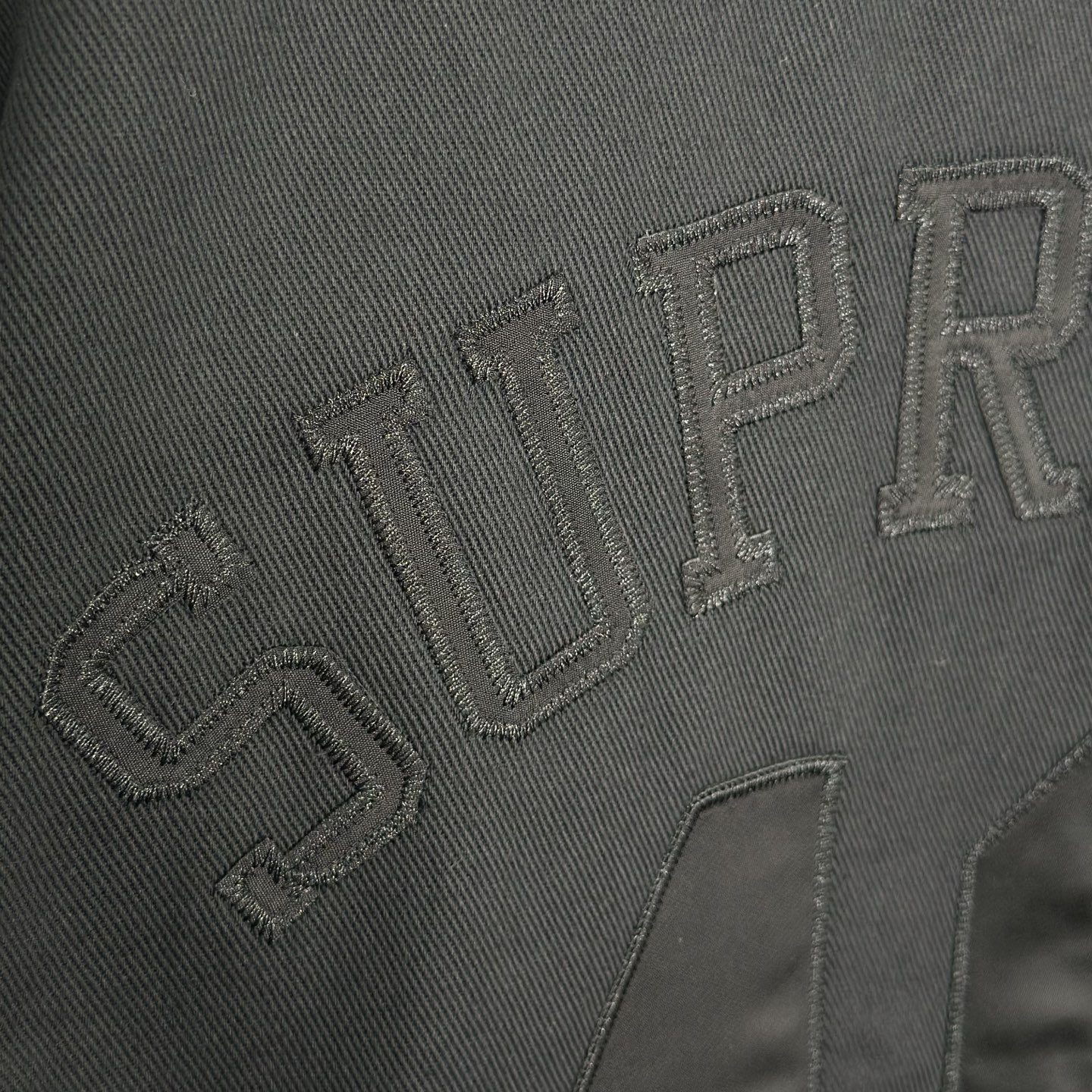 Supreme x 40 Acres 联名款 SS25 WEEK9 Twill Baseball Jersey  休闲 印花短袖 T恤  棒球服 黑色 白色  SUP-SS25-246 SUP-SS25-246