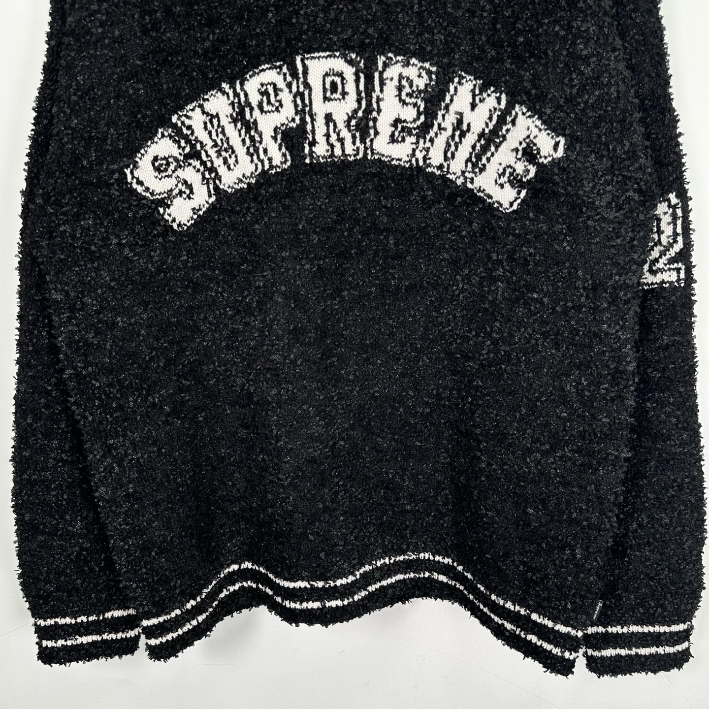 SupremeSS25 WEEK5 Textured Arc Sweater 弧形logo毛绒舒适美式潮流毛衣 秋衣 长袖T恤 男女同款 黑色 粉色 白色 SUP-SS25-109