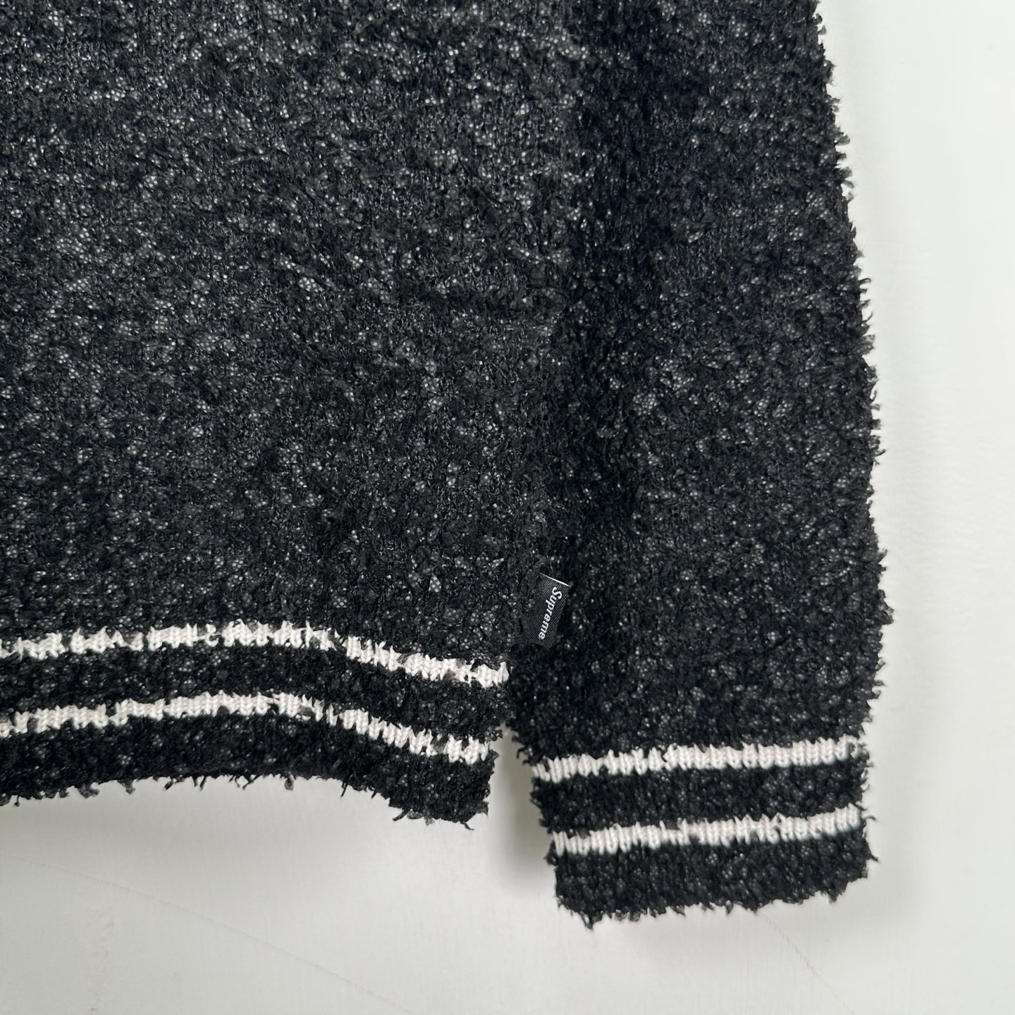 SupremeSS25 WEEK5 Textured Arc Sweater 弧形logo毛绒舒适美式潮流毛衣 秋衣 长袖T恤 男女同款 黑色 粉色 白色 SUP-SS25-109