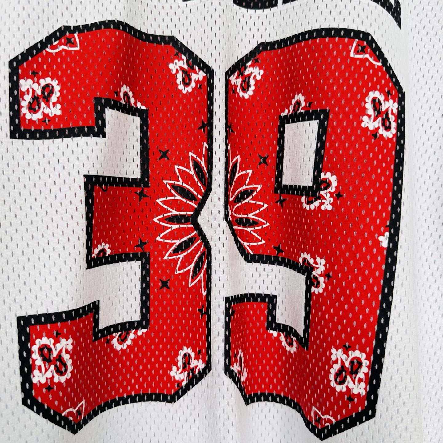 Supreme SS25 WEEK14 Bandana Football Jersey logo 39号 印花  短袖T恤 男女同款 黑色 白色 SUP-SS25-053