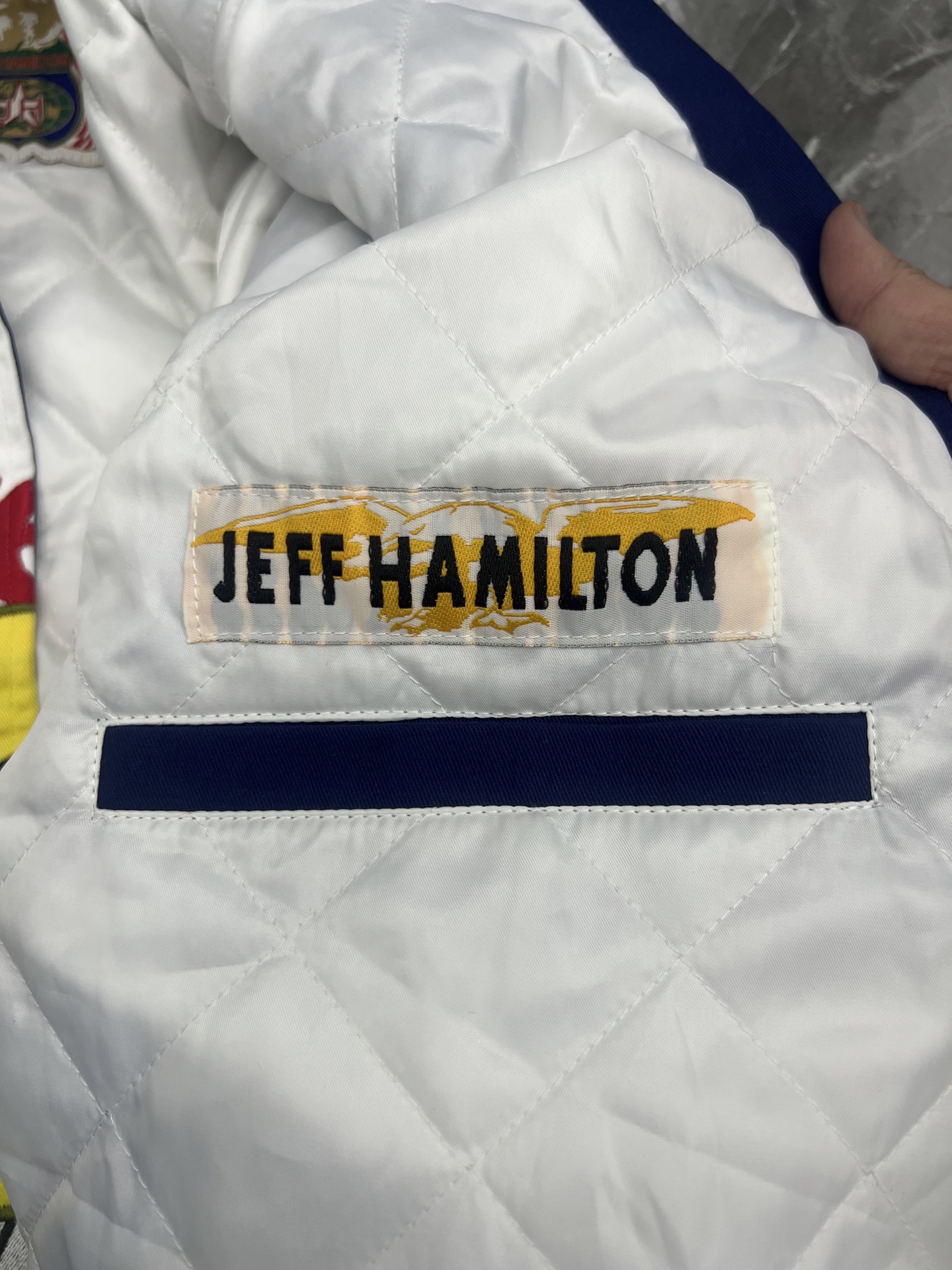 Supreme 海绵宝宝 联名款 海绵宝宝印花图案刺绣徽标赛车夹克 男女同款B0  SUP-SS25-046