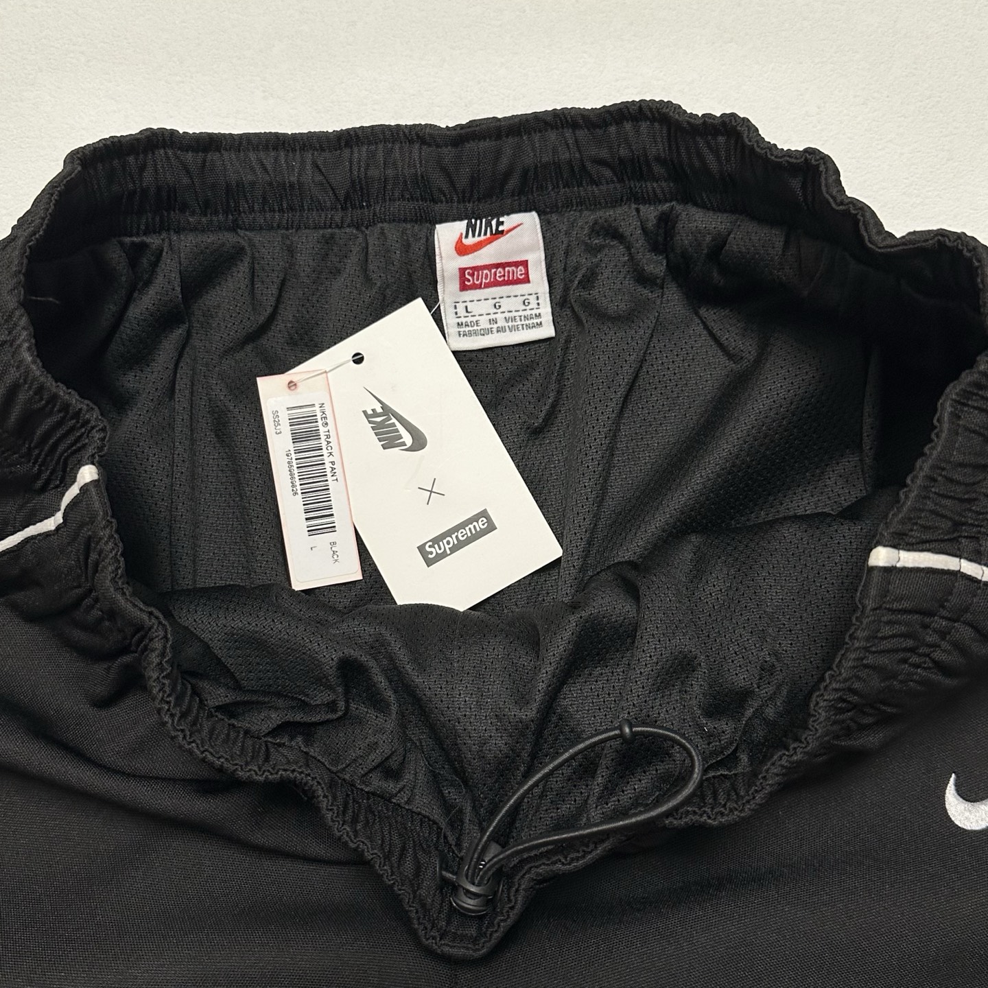 （套裝 可分開購買）Supreme Nike联名系列 袖口刺绣l简约合身ogo拉链开合美式潮流夹克外套 男女同款 