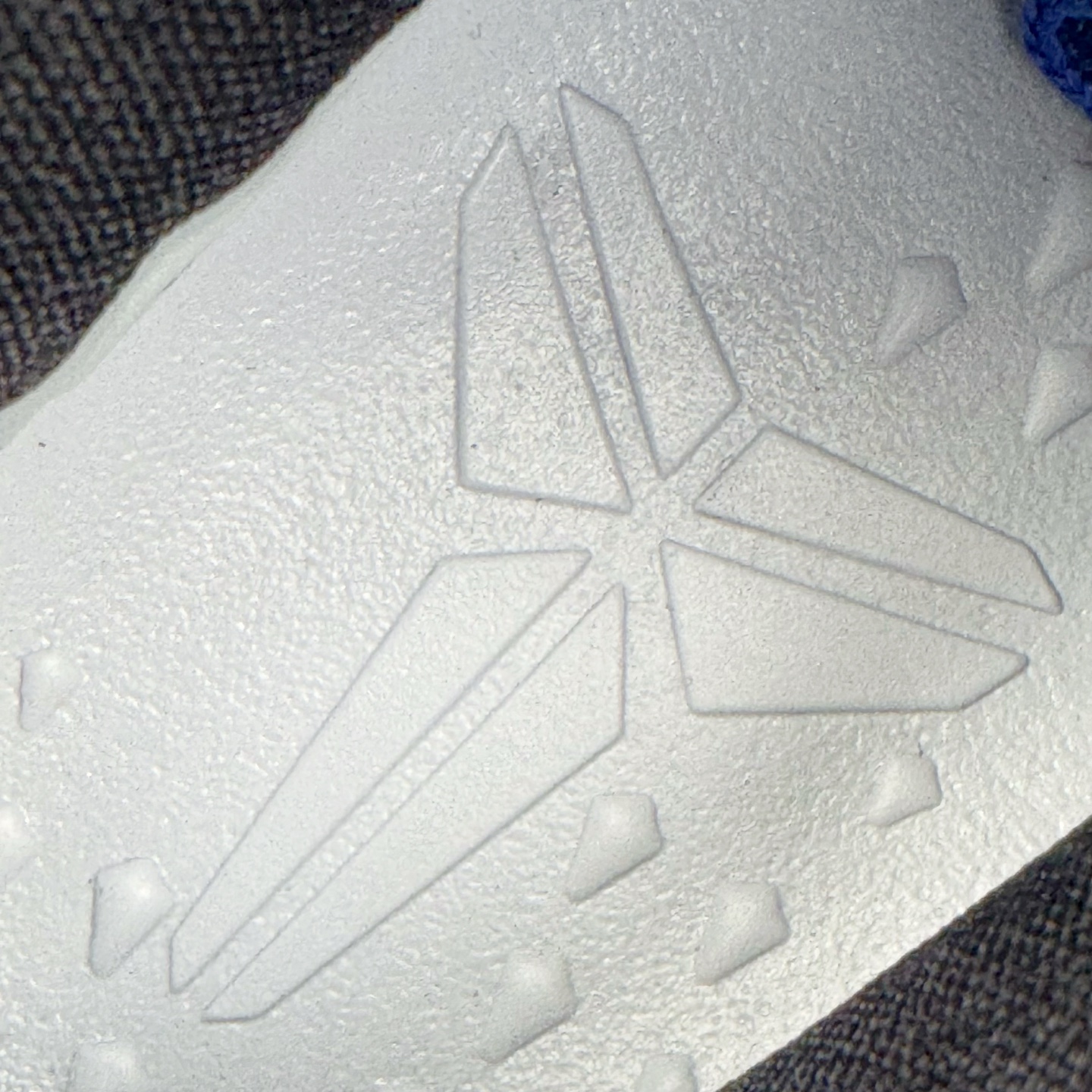 GX Kobe 8 科比8 低筒 全掌LUNARLON 鞋墊 籃球鞋 實戰鞋 球鞋 男鞋 波鞋 杜克黑蓝 555035-202