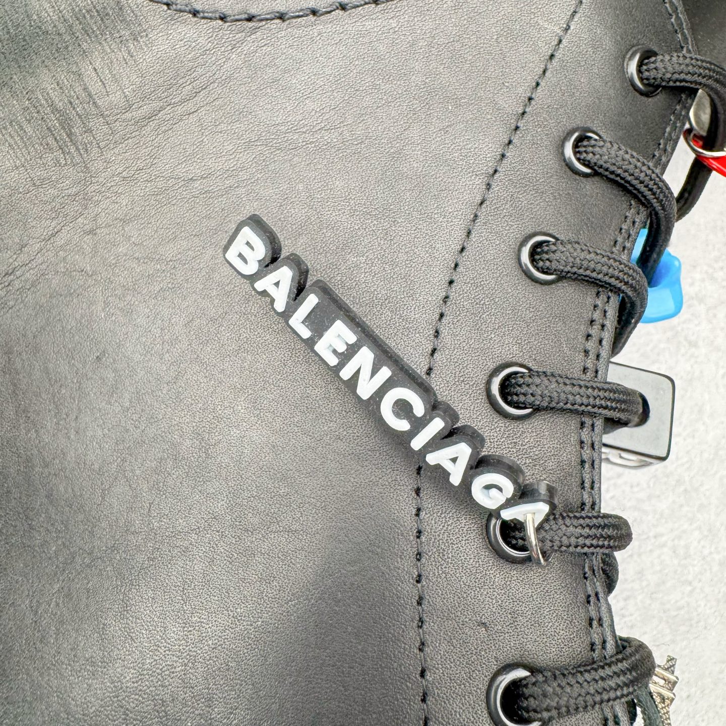 Balenciaga  Hummer 巴黎世家 系带  中筒 老爹鞋 运动 复古板鞋 休闲鞋 男鞋 黑色 786137WCDA31080