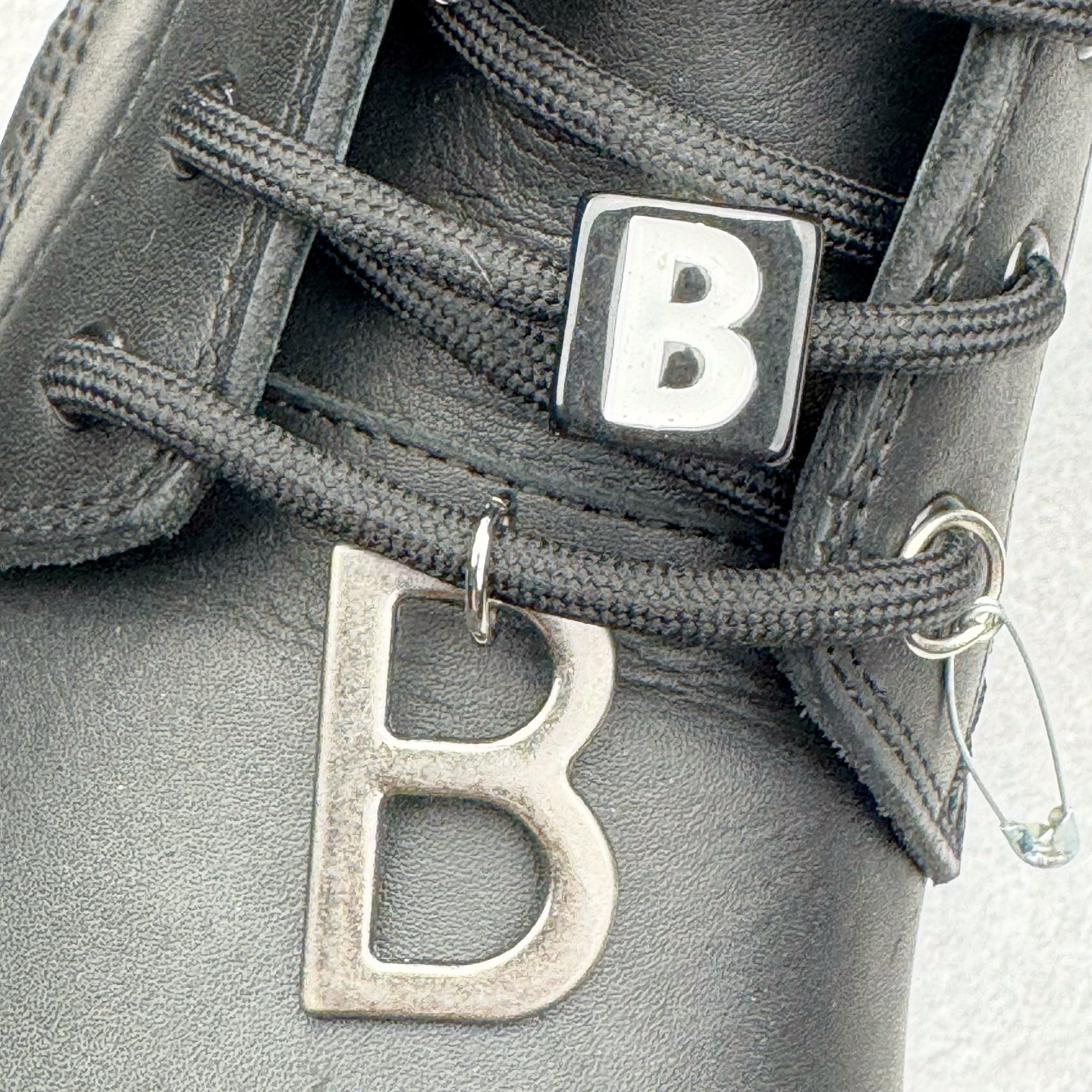 Balenciaga  Hummer 巴黎世家 系带  中筒 老爹鞋 运动 复古板鞋 休闲鞋 男鞋 黑色 786137WCDA31080