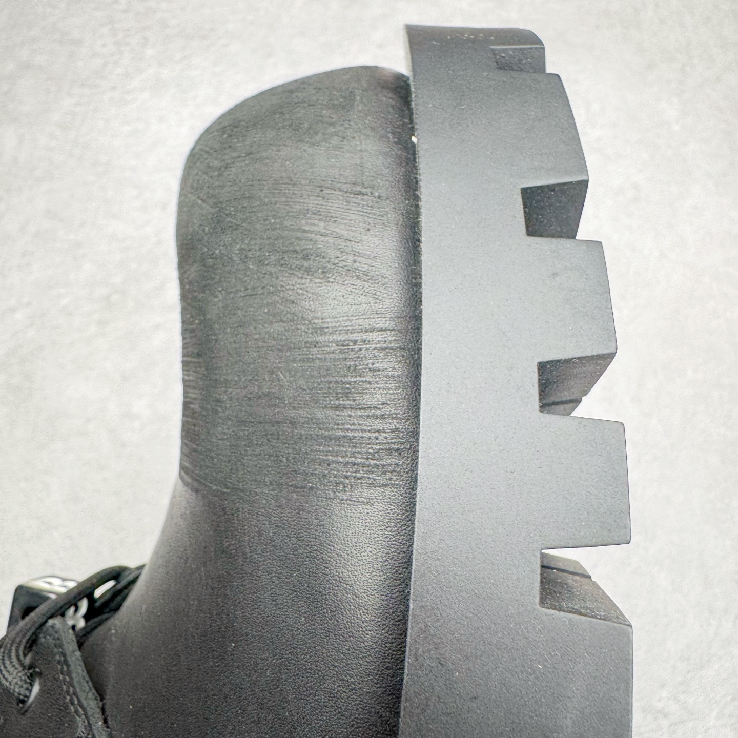 Balenciaga  Hummer 巴黎世家 系带  中筒 老爹鞋 运动 复古板鞋 休闲鞋 男鞋 黑色 786137WCDA31080