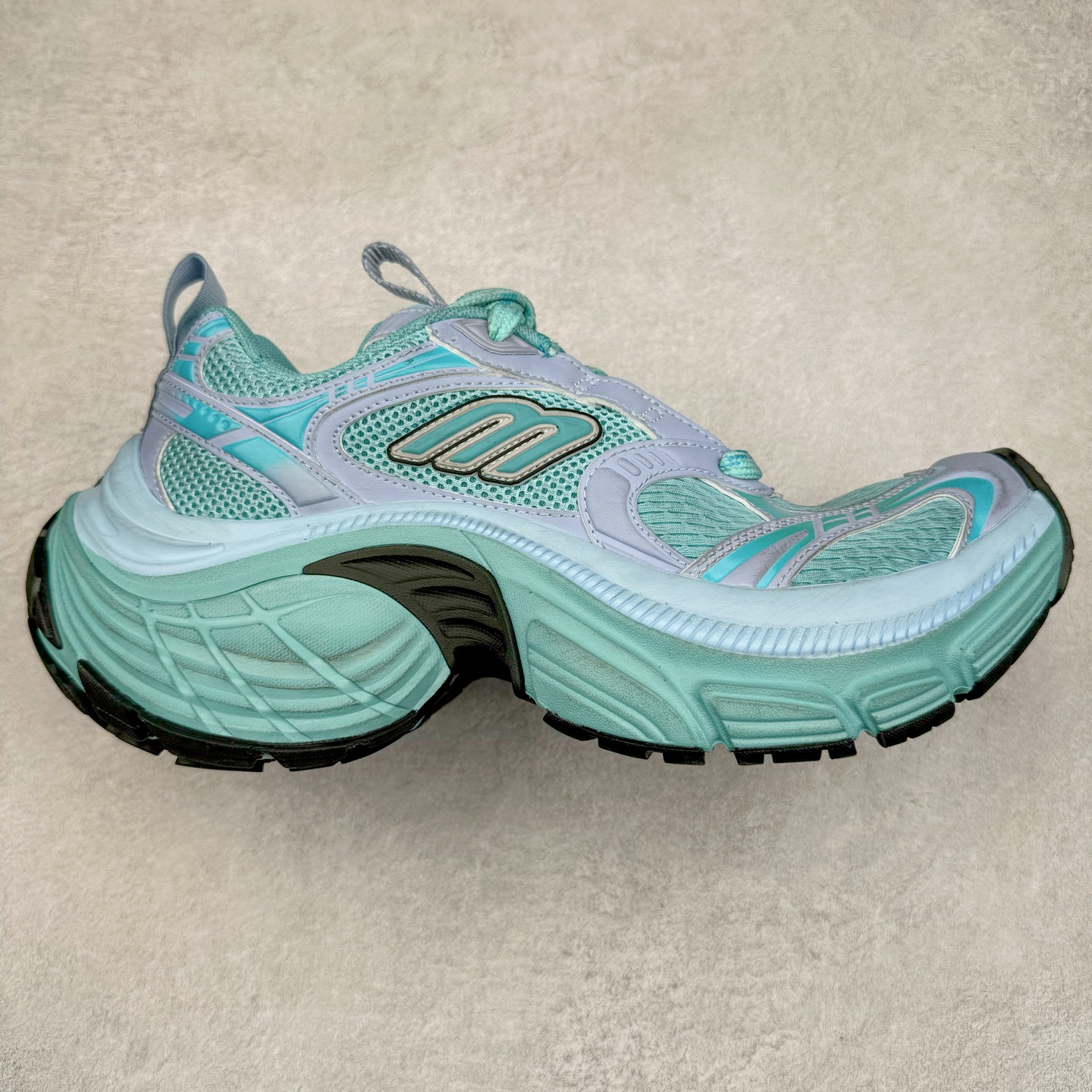 Balenciaga  巴黎世家 10XL 网布 系带 做旧 低筒 老爹鞋 运动 复古板鞋 休闲鞋 男鞋 女鞋 波鞋 湖蓝色 815859W2MV24410