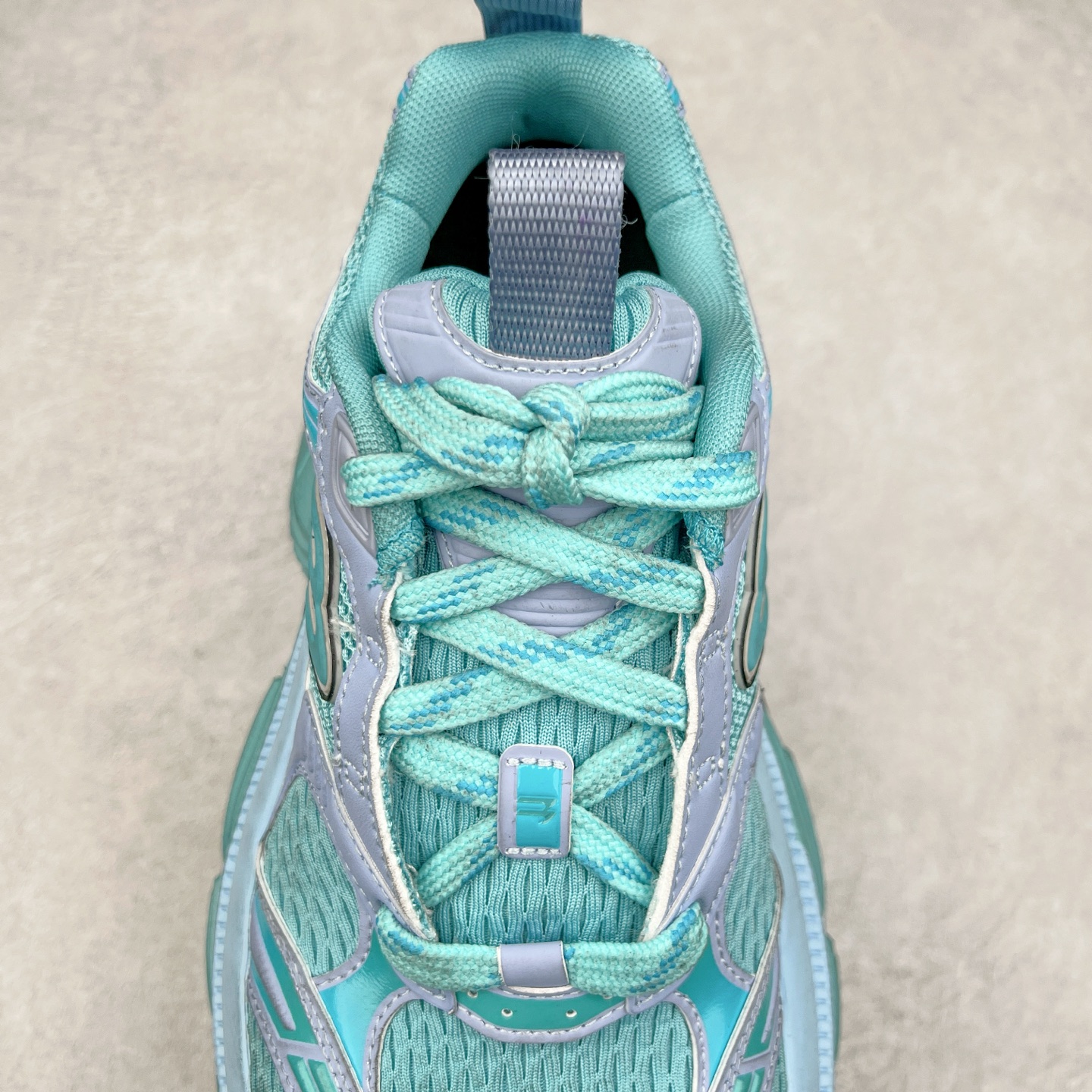 Balenciaga  巴黎世家 10XL 网布 系带 做旧 低筒 老爹鞋 运动 复古板鞋 休闲鞋 男鞋 女鞋 波鞋 湖蓝色 815859W2MV24410