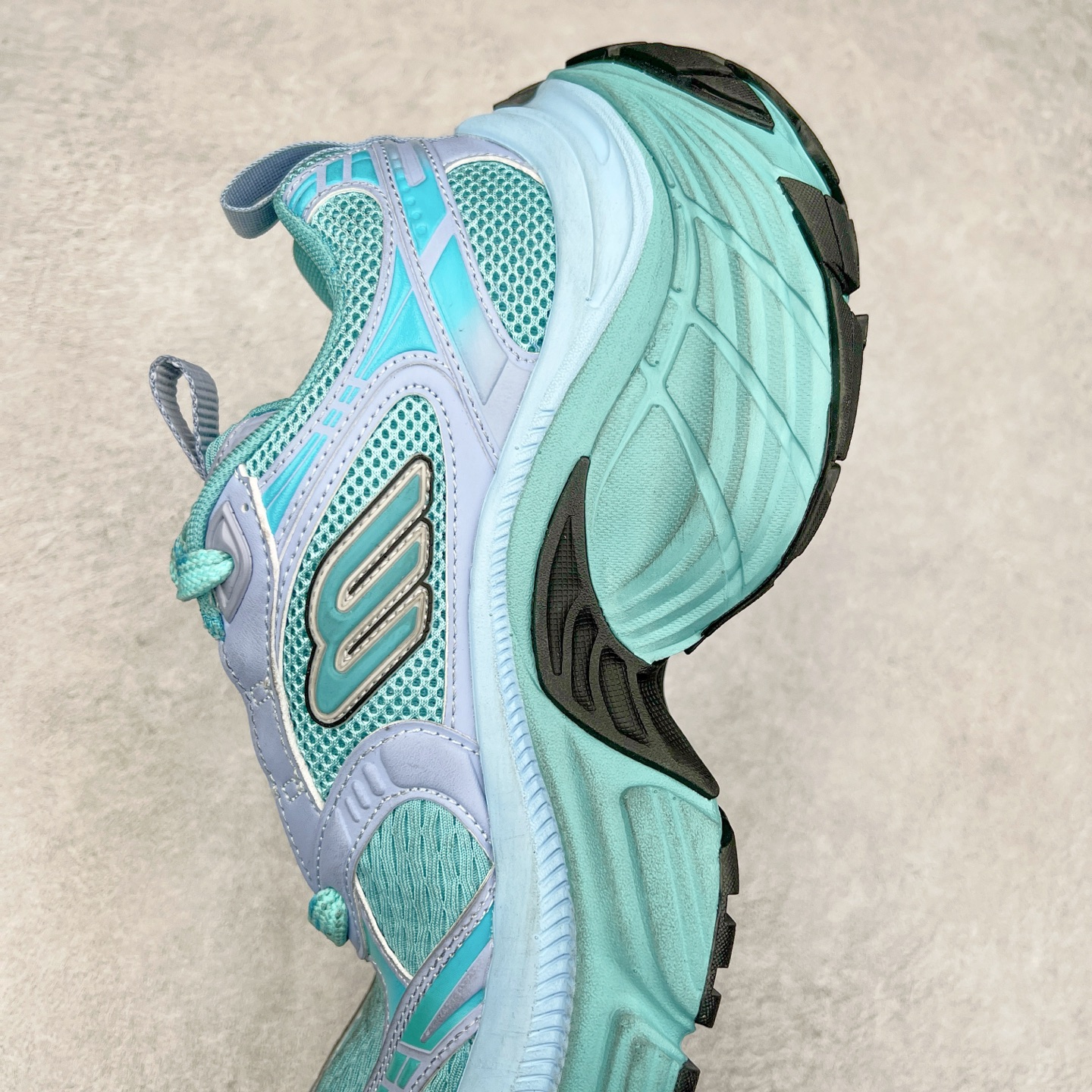 Balenciaga  巴黎世家 10XL 网布 系带 做旧 低筒 老爹鞋 运动 复古板鞋 休闲鞋 男鞋 女鞋 波鞋 湖蓝色 815859W2MV24410