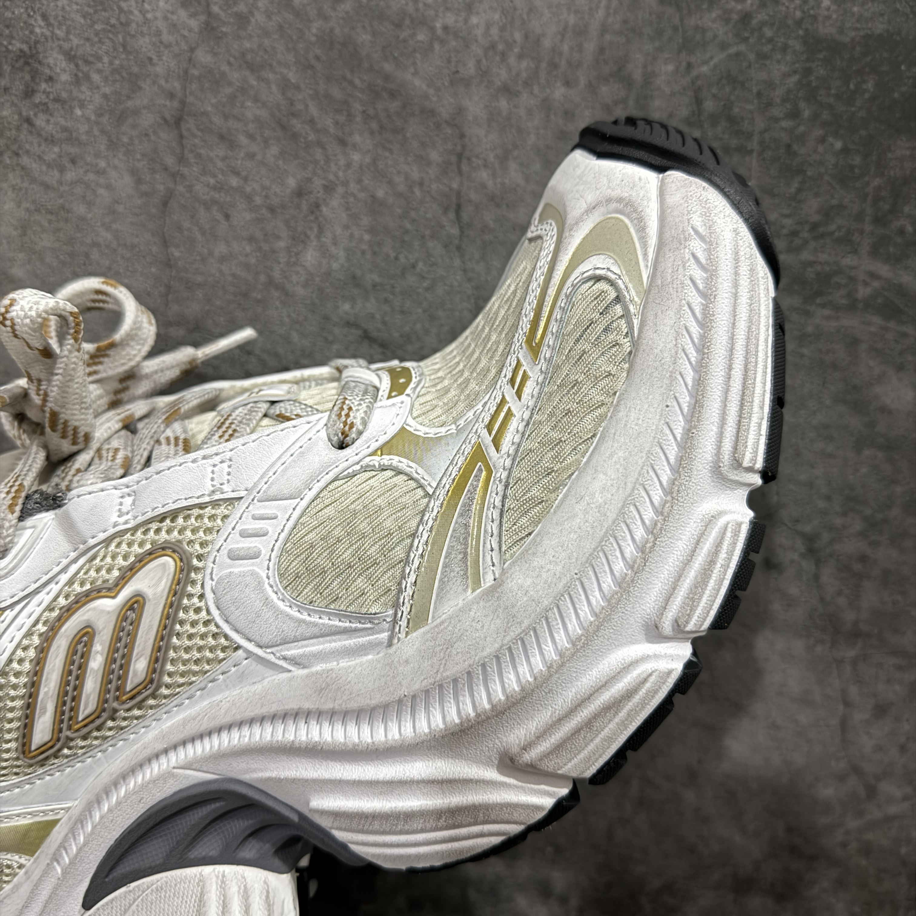 Balenciaga  巴黎世家 10XL 网布 系带 做旧 低筒 老爹鞋 运动 复古板鞋 休闲鞋 男鞋 女鞋 波鞋  米白 815853W2MV29157