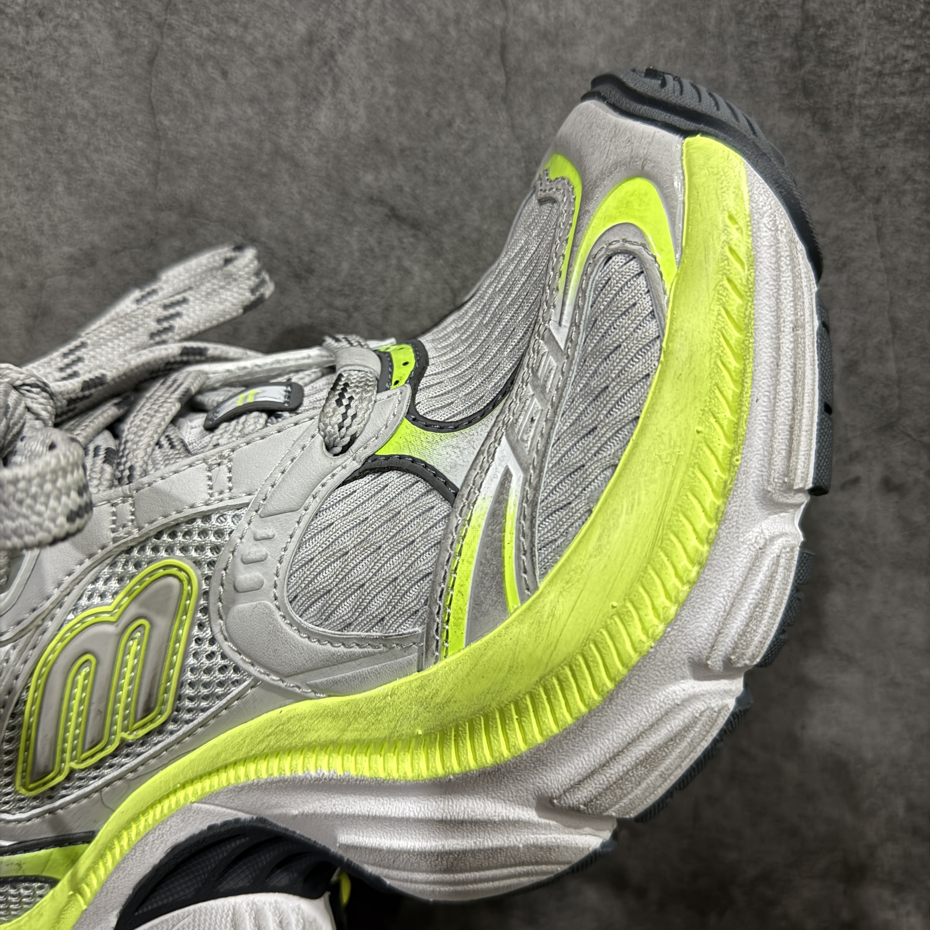 Balenciaga  巴黎世家 10XL 网布 系带 做旧 低筒 老爹鞋 运动 复古板鞋 休闲鞋 男鞋 女鞋 波鞋 灰绿色 815853W2MV29157