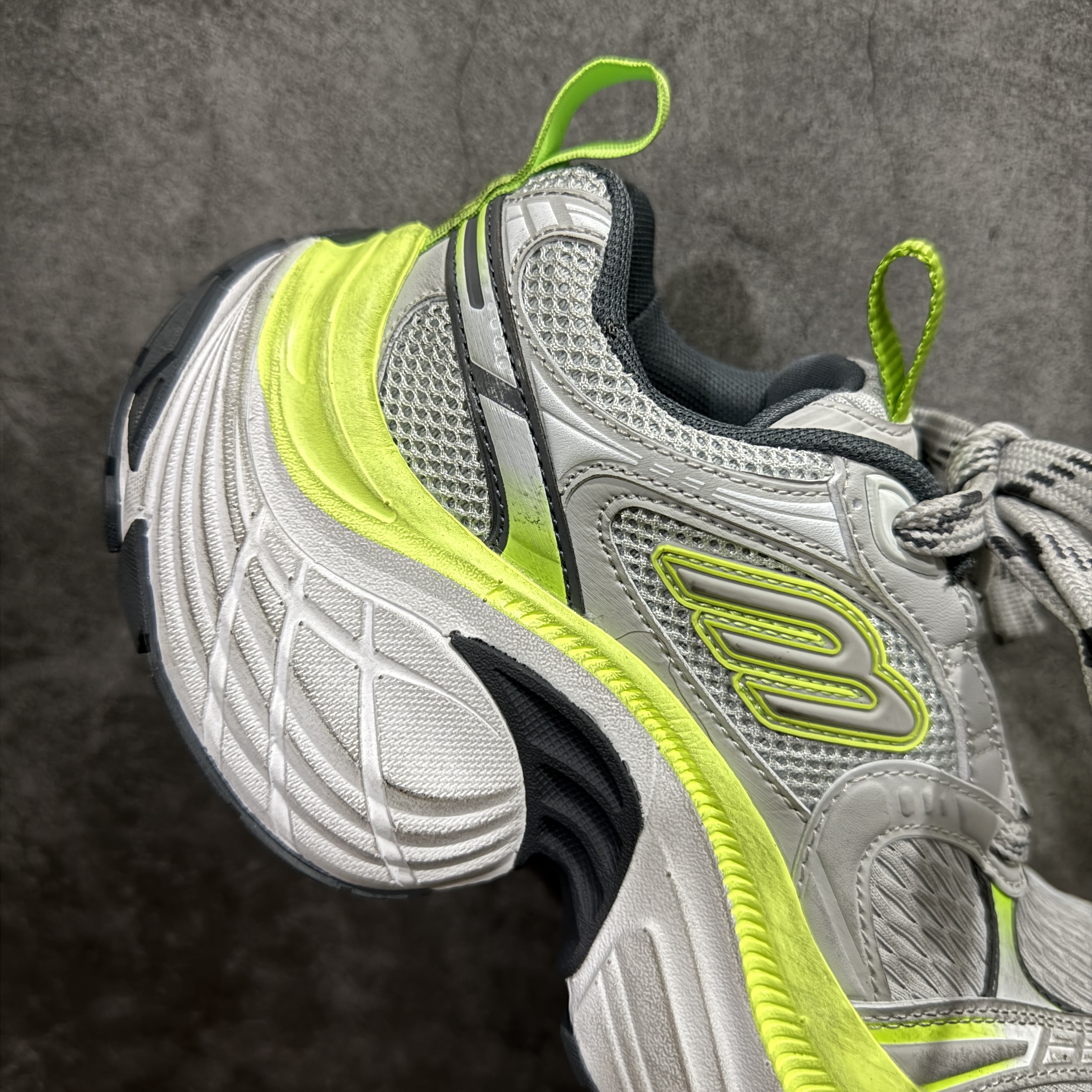 Balenciaga  巴黎世家 10XL 网布 系带 做旧 低筒 老爹鞋 运动 复古板鞋 休闲鞋 男鞋 女鞋 波鞋 灰绿色 815853W2MV29157