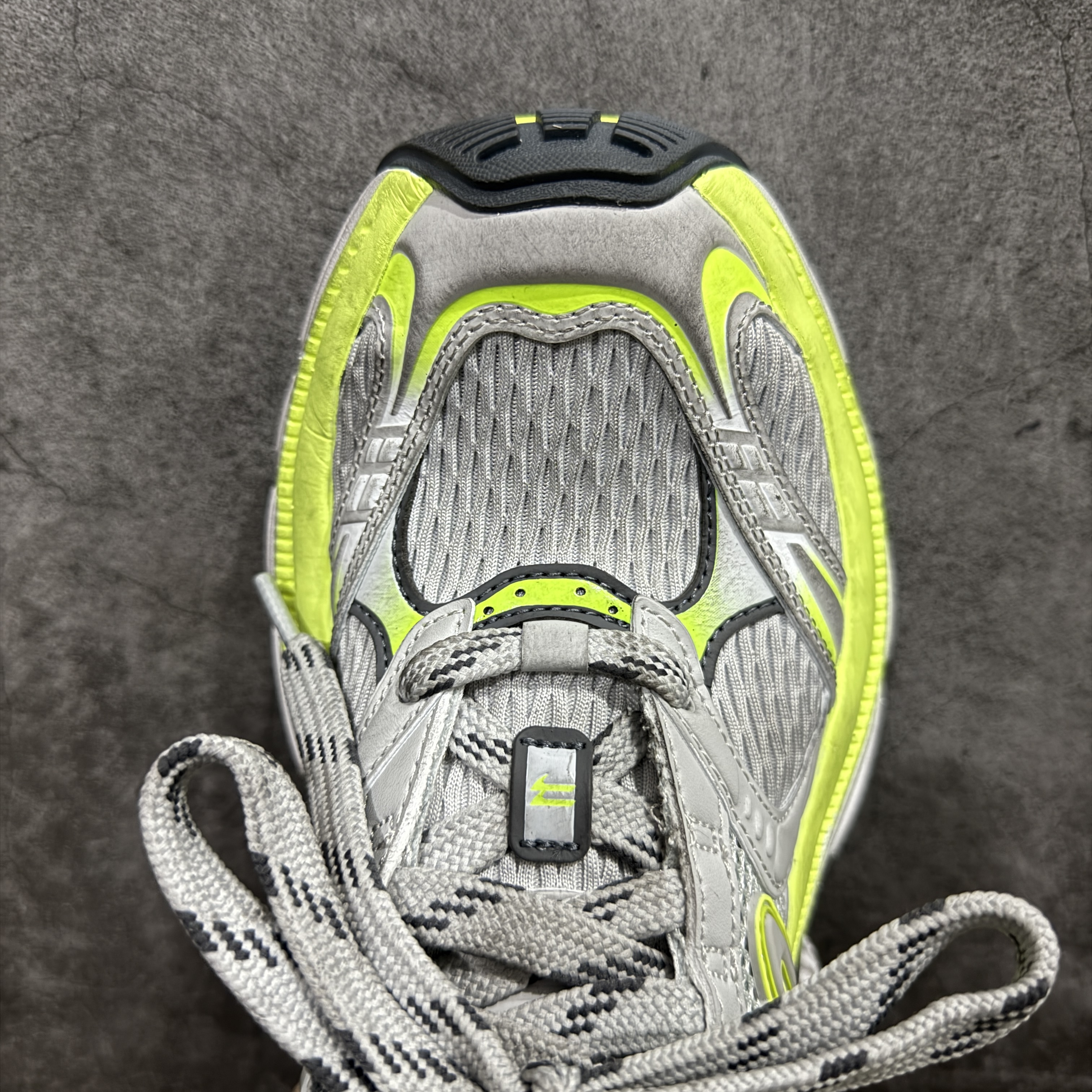 Balenciaga  巴黎世家 10XL 网布 系带 做旧 低筒 老爹鞋 运动 复古板鞋 休闲鞋 男鞋 女鞋 波鞋 灰绿色 815853W2MV29157