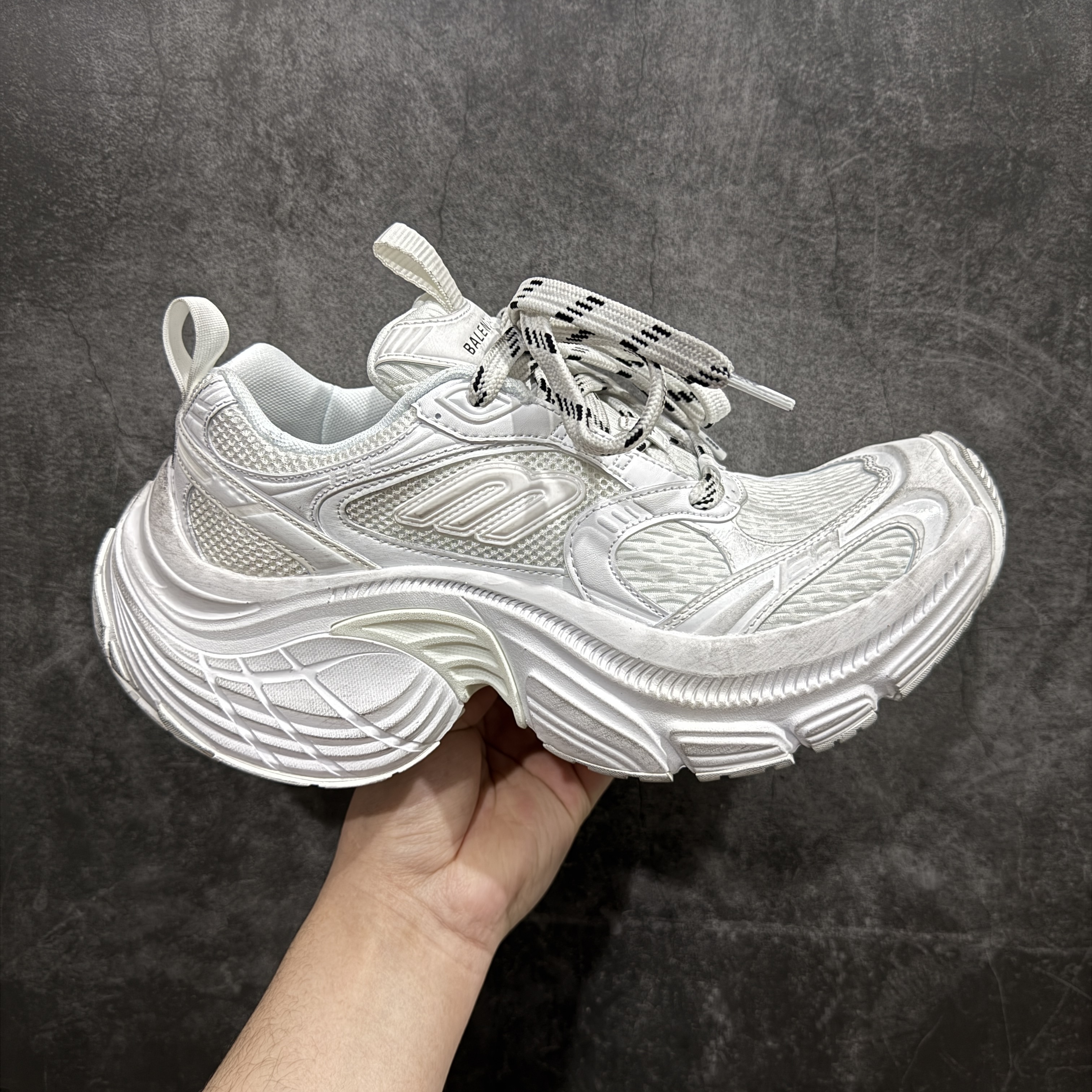 Balenciaga  巴黎世家 10XL 网布 系带 做旧 低筒 老爹鞋 运动 复古板鞋 休闲鞋 男鞋 女鞋 波鞋 灰白 815859W2MV29000