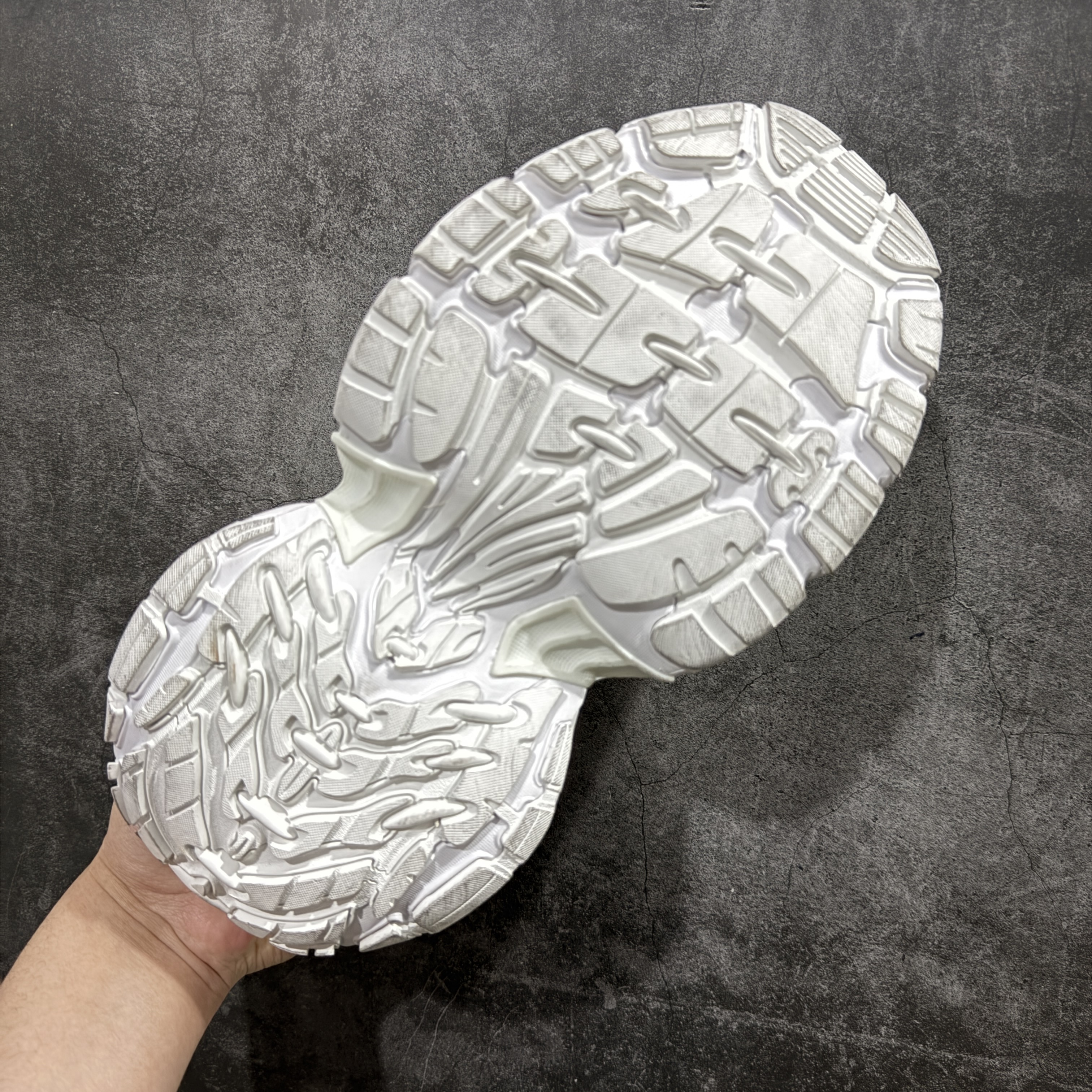 Balenciaga  巴黎世家 10XL 网布 系带 做旧 低筒 老爹鞋 运动 复古板鞋 休闲鞋 男鞋 女鞋 波鞋 灰白 815859W2MV29000