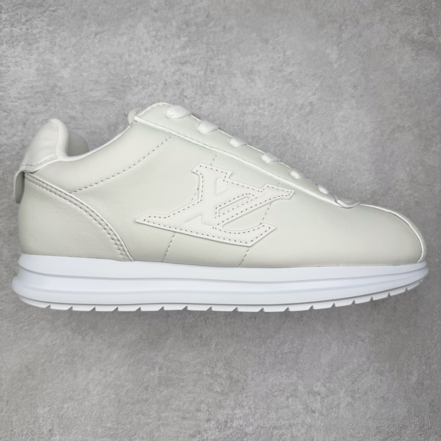 LOUIS VUITTON Buttersoft