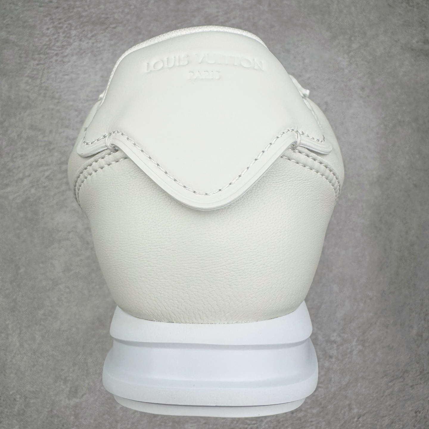 LOUIS VUITTON Buttersoft LV NIGO 路易威登 低筒 生活休闲鞋 板鞋 运动鞋 男鞋 女鞋  白色 1AIKDD