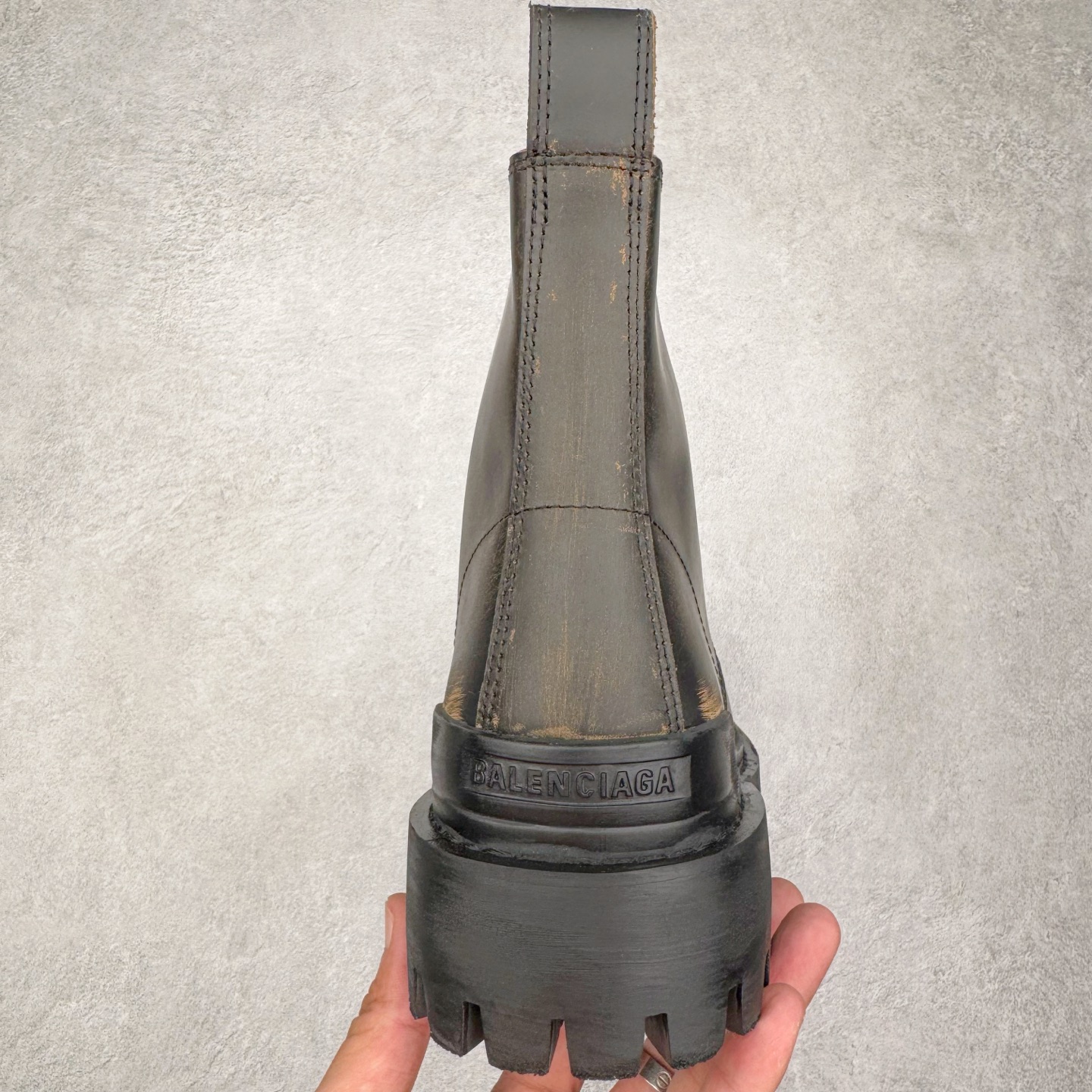 Balenciaga  Strike  巴黎世家 系带  中筒 皮鞋 复古板鞋 休闲鞋 男鞋 黑棕-C0 670633WBD111020