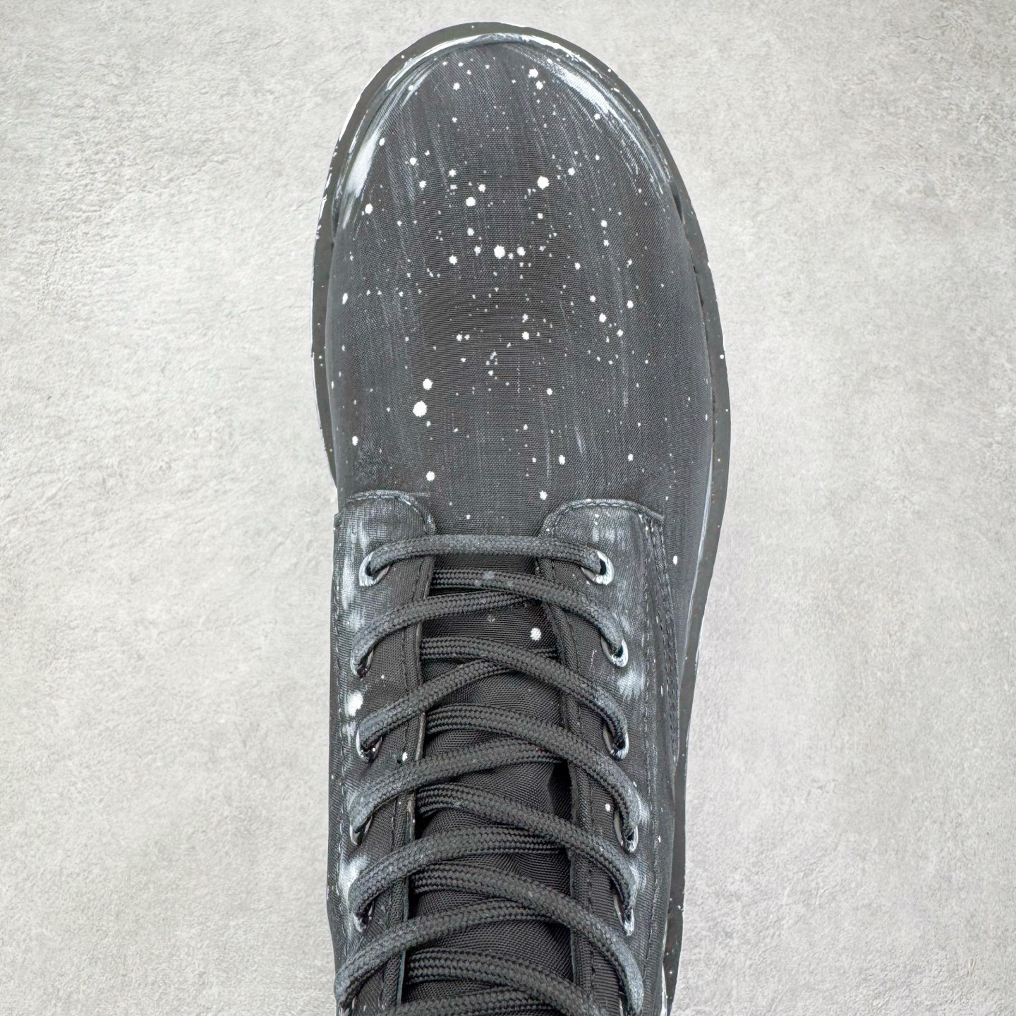 Balenciaga  Strike 巴黎世家 系带  中筒 皮鞋 复古板鞋 休闲鞋 男鞋 水洗 沥青色-C0  670633W2DY21090