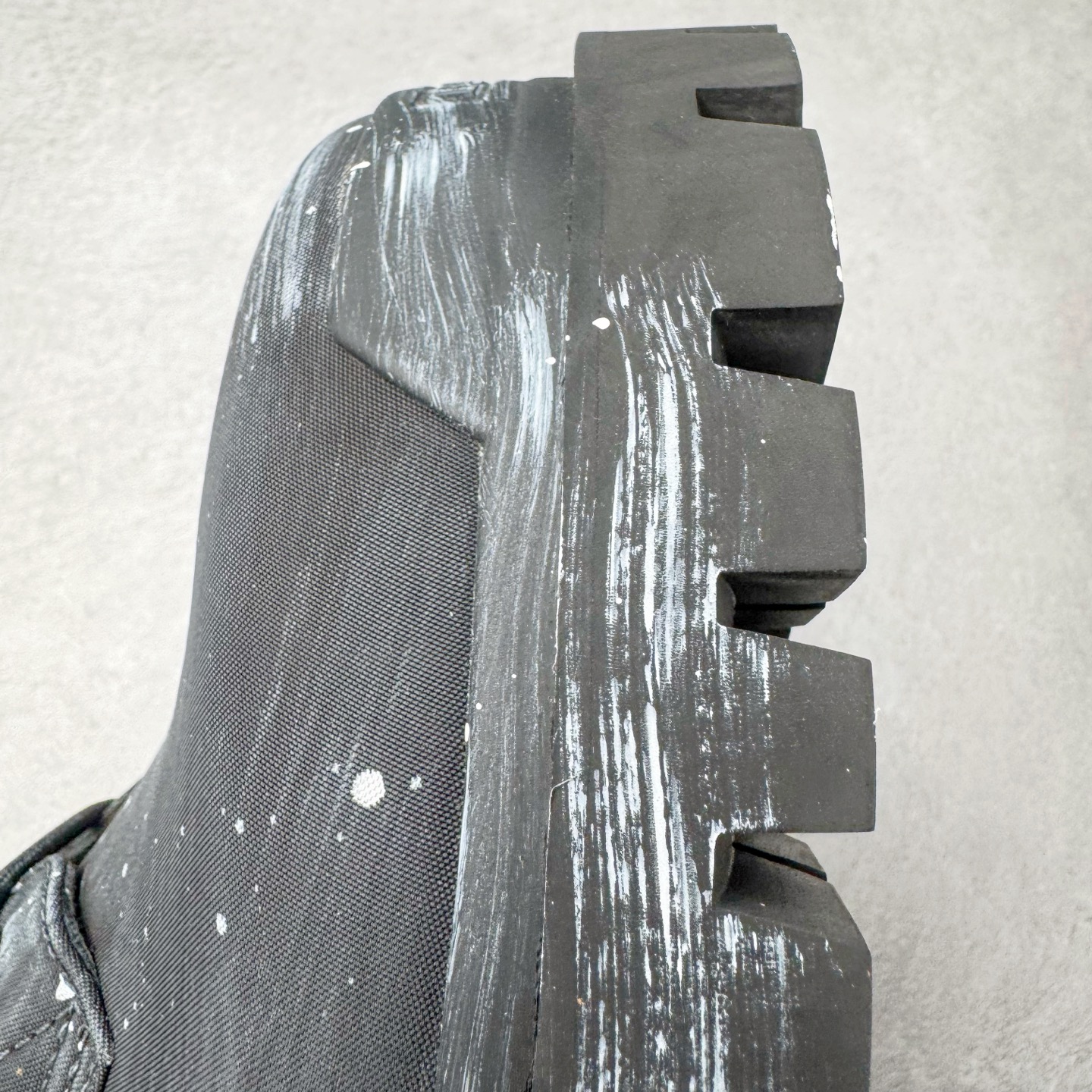 Balenciaga  Strike 巴黎世家 系带  中筒 皮鞋 复古板鞋 休闲鞋 男鞋 水洗 沥青色-C0  670633W2DY21090