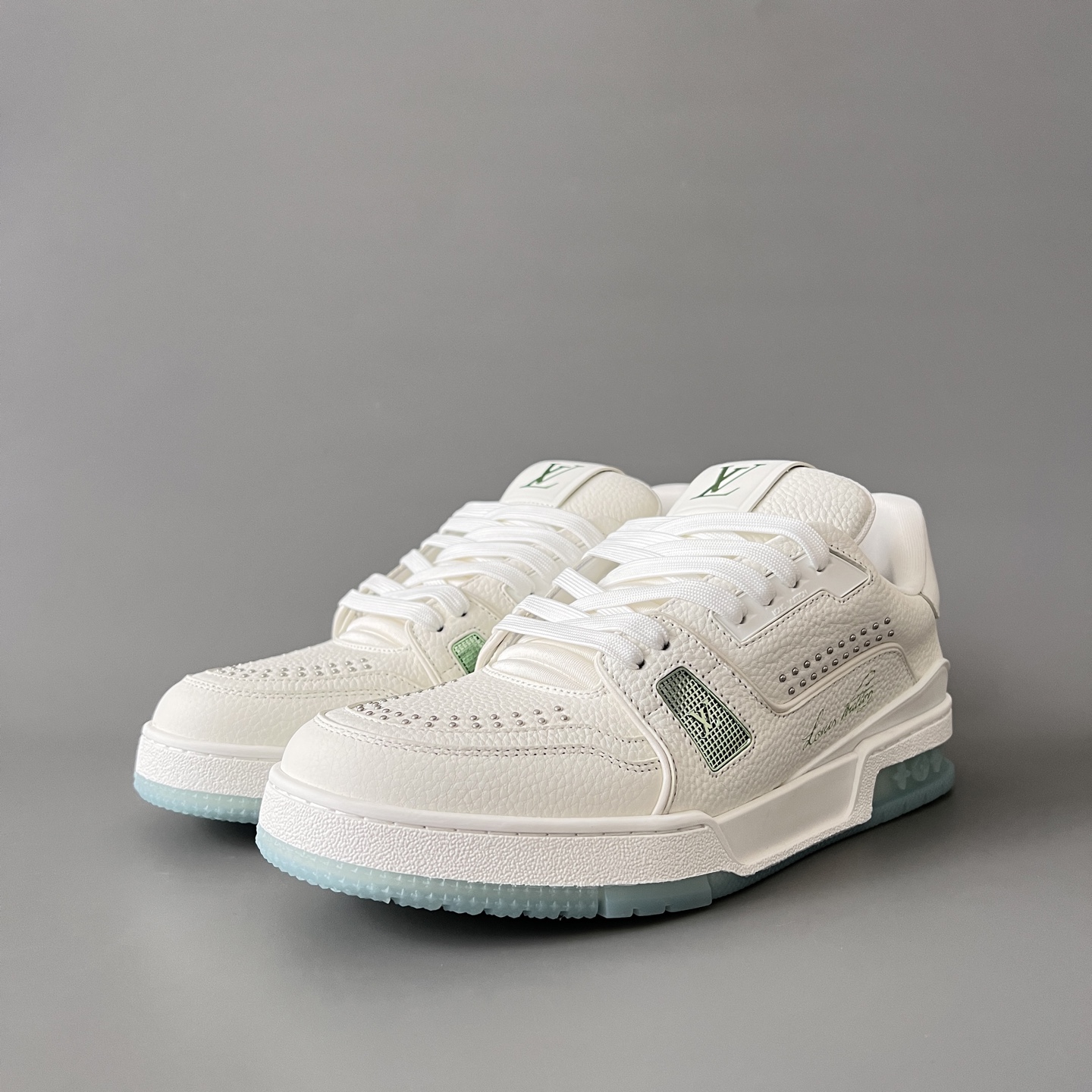 Louis Vuitton LV Trainer 路易威登 低筒 休闲鞋 板鞋 运动鞋 男鞋 女鞋 波鞋 白绿色 1AIKRM