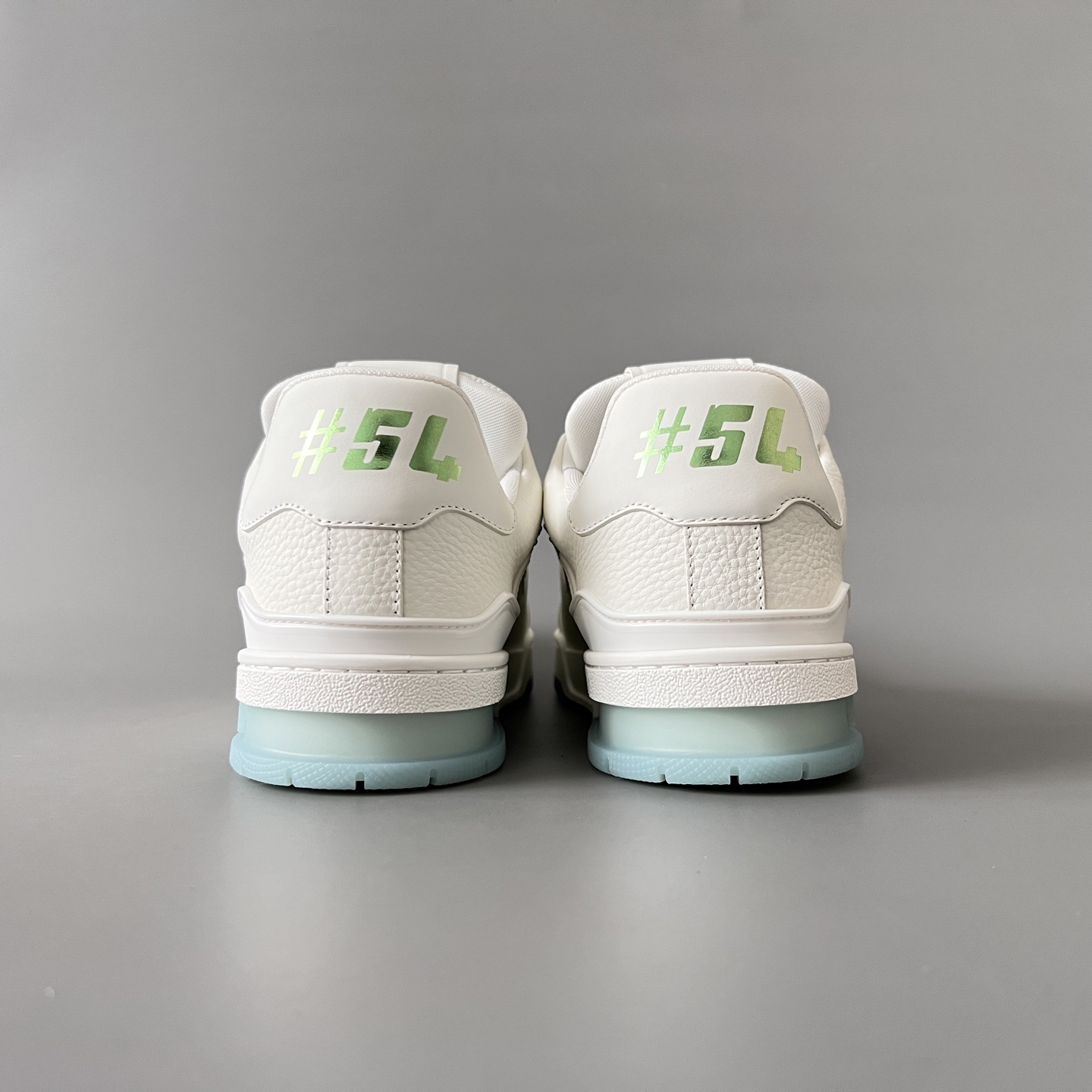 Louis Vuitton LV Trainer 路易威登 低筒 休闲鞋 板鞋 运动鞋 男鞋 女鞋 波鞋 白绿色 1AIKRM