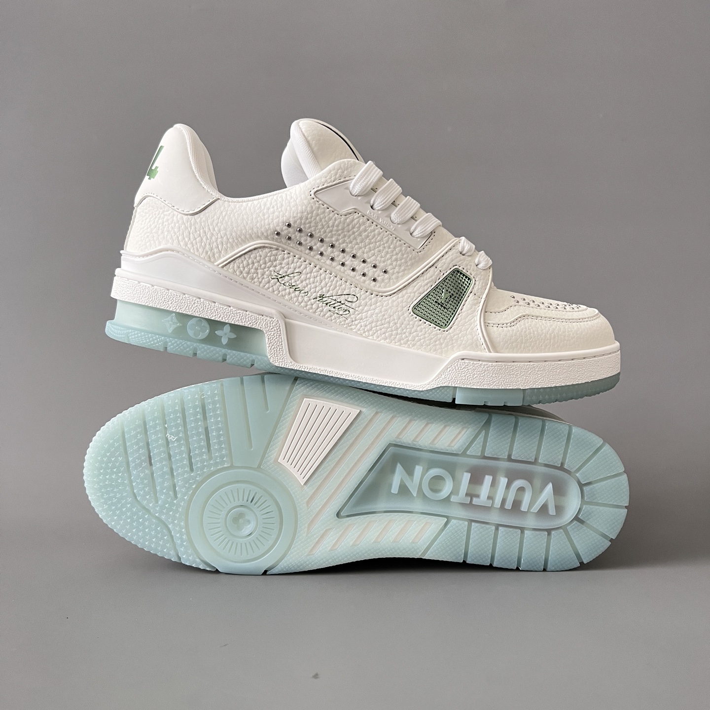 Louis Vuitton LV Trainer 路易威登 低筒 休闲鞋 板鞋 运动鞋 男鞋 女鞋 波鞋 白绿色 1AIKRM