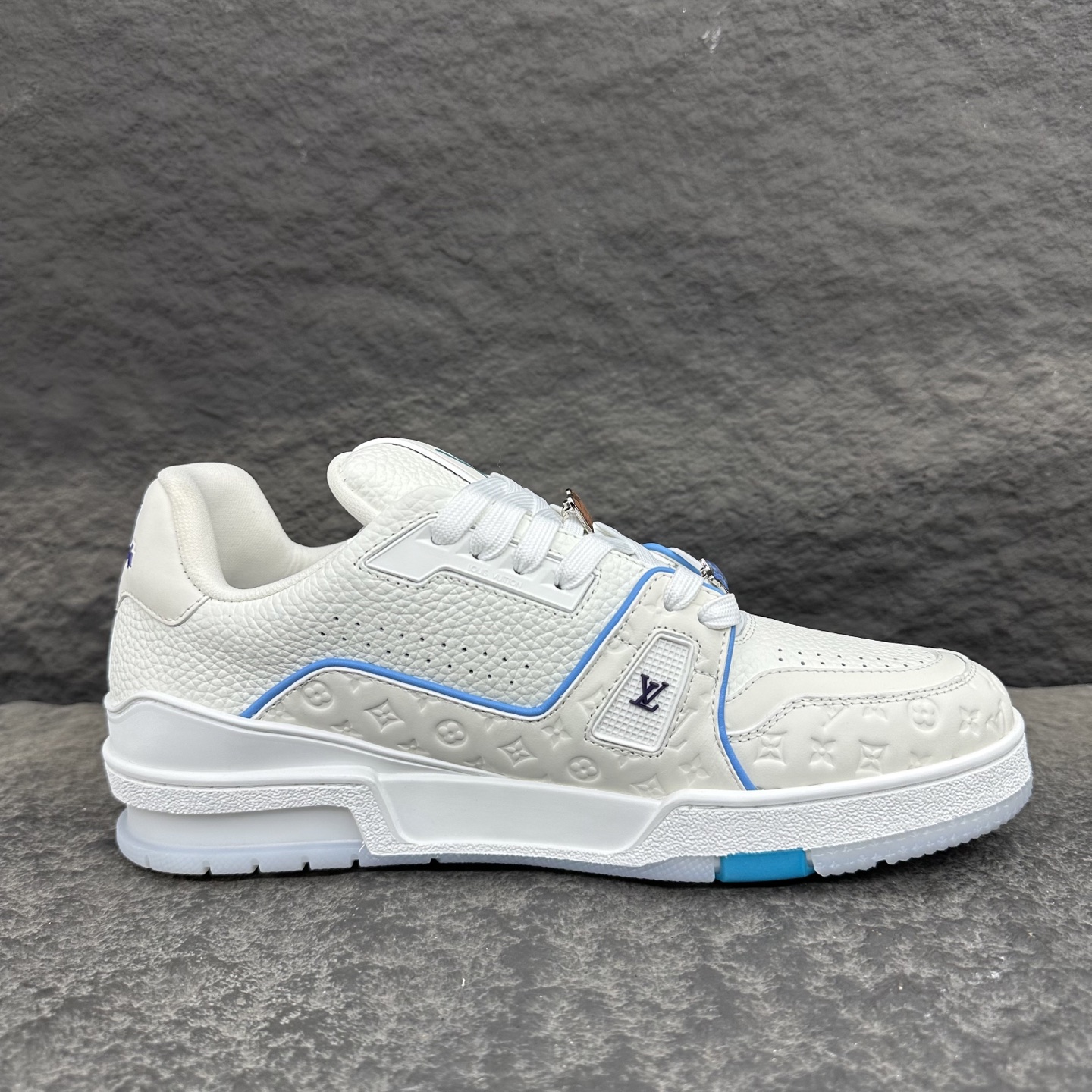 Louis Vuitton LV Trainer 路易威登 低筒 休闲鞋 板鞋 运动鞋 男鞋 女鞋 波鞋 白蓝紫 邮轮限定 1APHLB