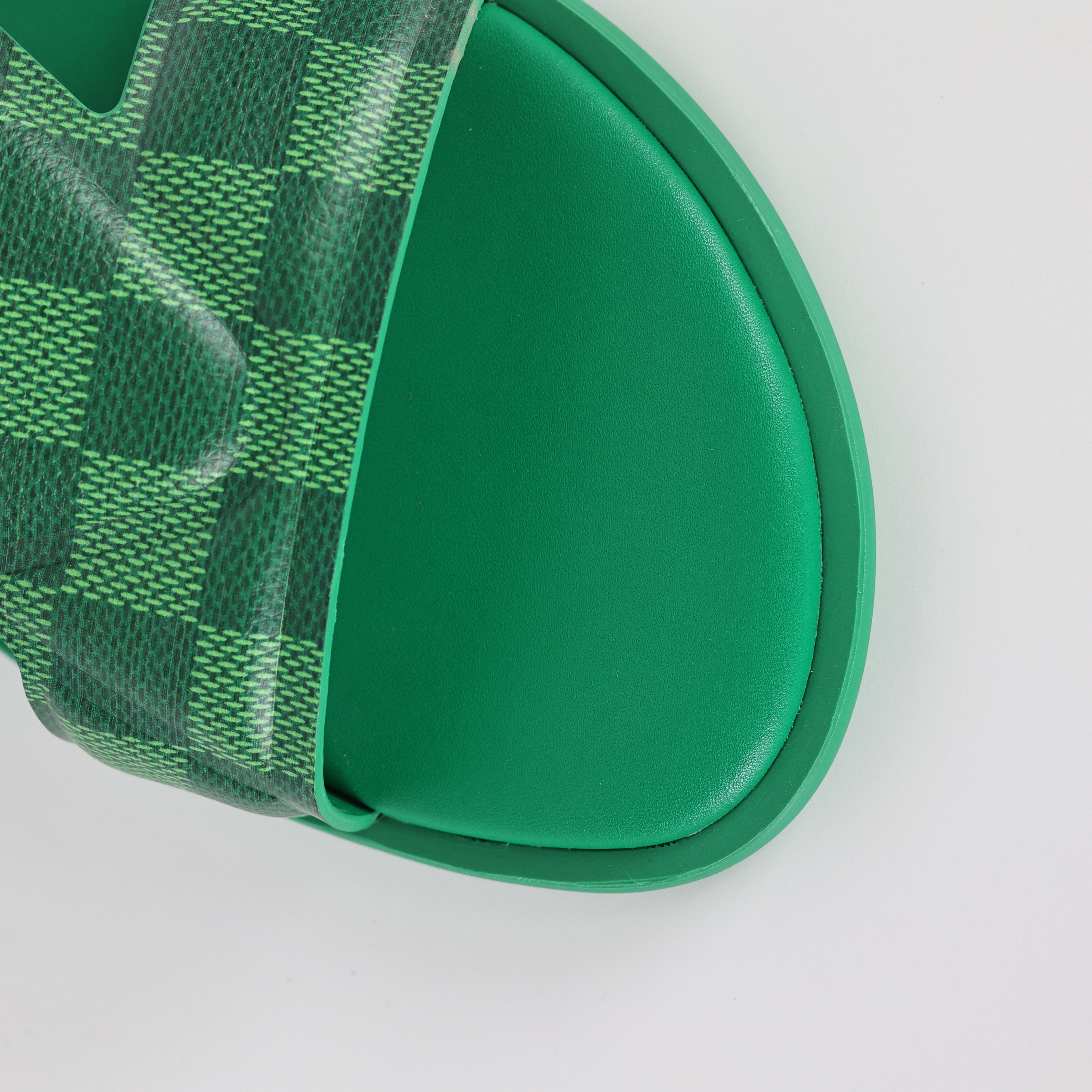 Louis Vuitton slippers Oasis LV路易威登 包头 时尚凉拖 室内外休闲鞋 一字拖鞋  绿色B0 1AC5EU