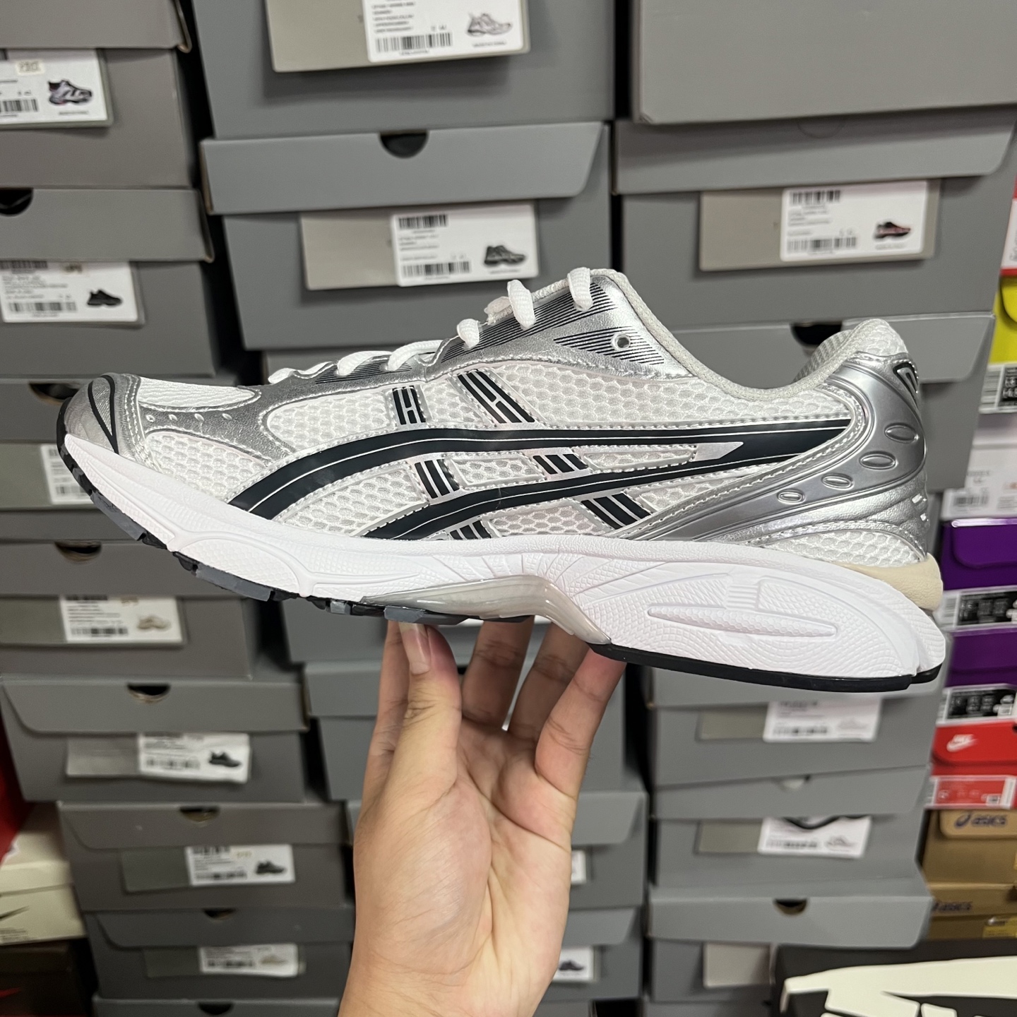 ASICS GEL-KAYANO K14 亚瑟士  低筒 减震 户外机能 运动鞋 跑步鞋  休闲鞋 板鞋 波鞋 男女同款 银白 1203A537-110