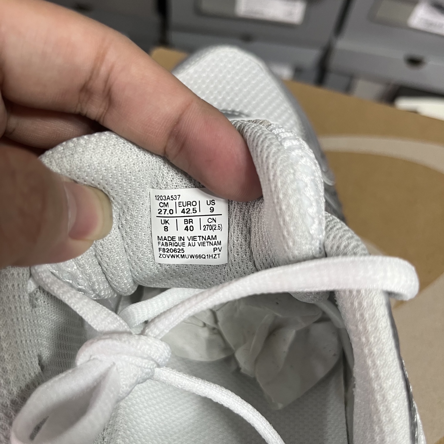 ASICS GEL-KAYANO K14 亚瑟士  低筒 减震 户外机能 运动鞋 跑步鞋  休闲鞋 板鞋 波鞋 男女同款 银白 1203A537-110