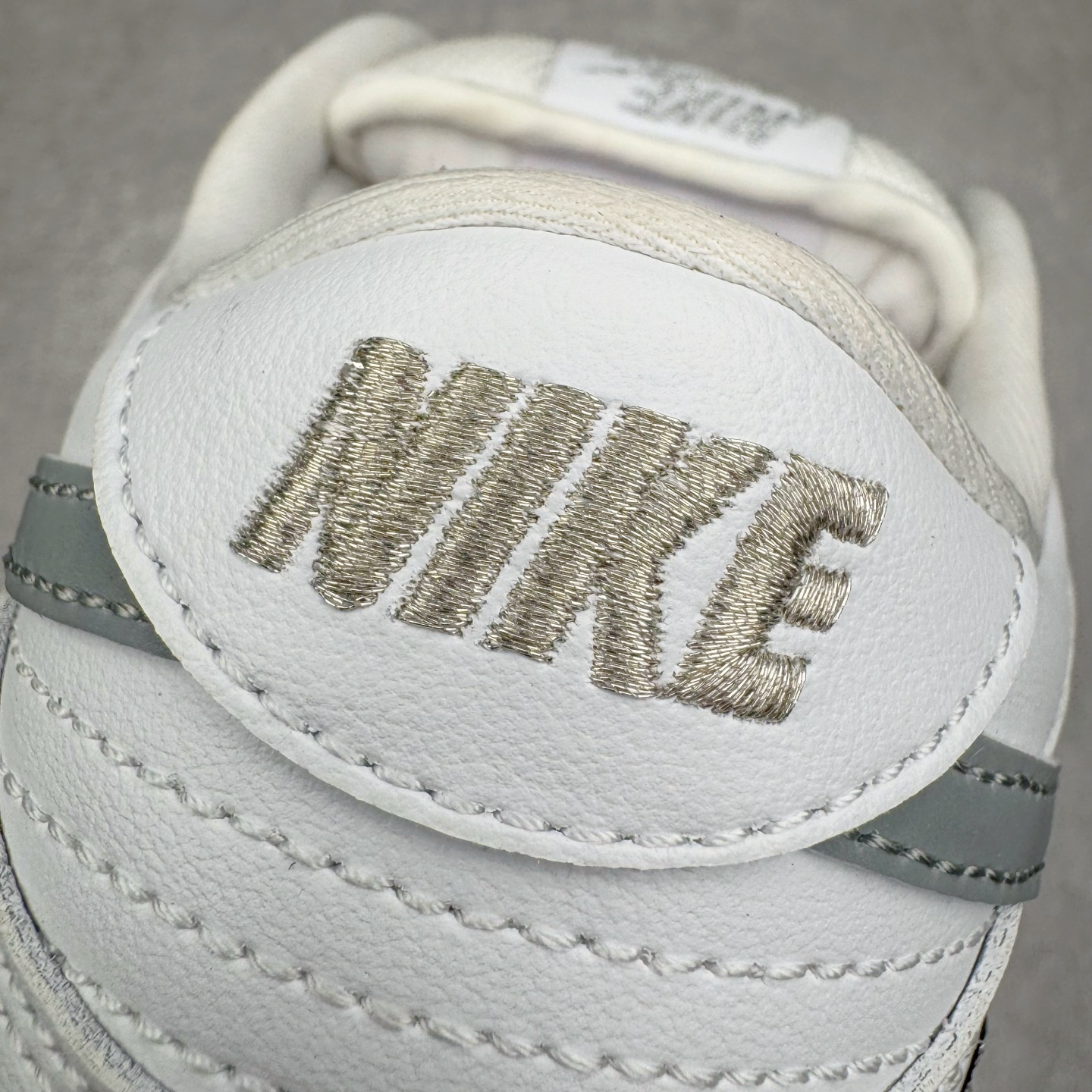  Supreme  Dunk SB DUNK LOW PRO OG QS 94 低筒 复古板鞋 休闲鞋 男鞋 女鞋 波鞋 白色 HQ8487-100