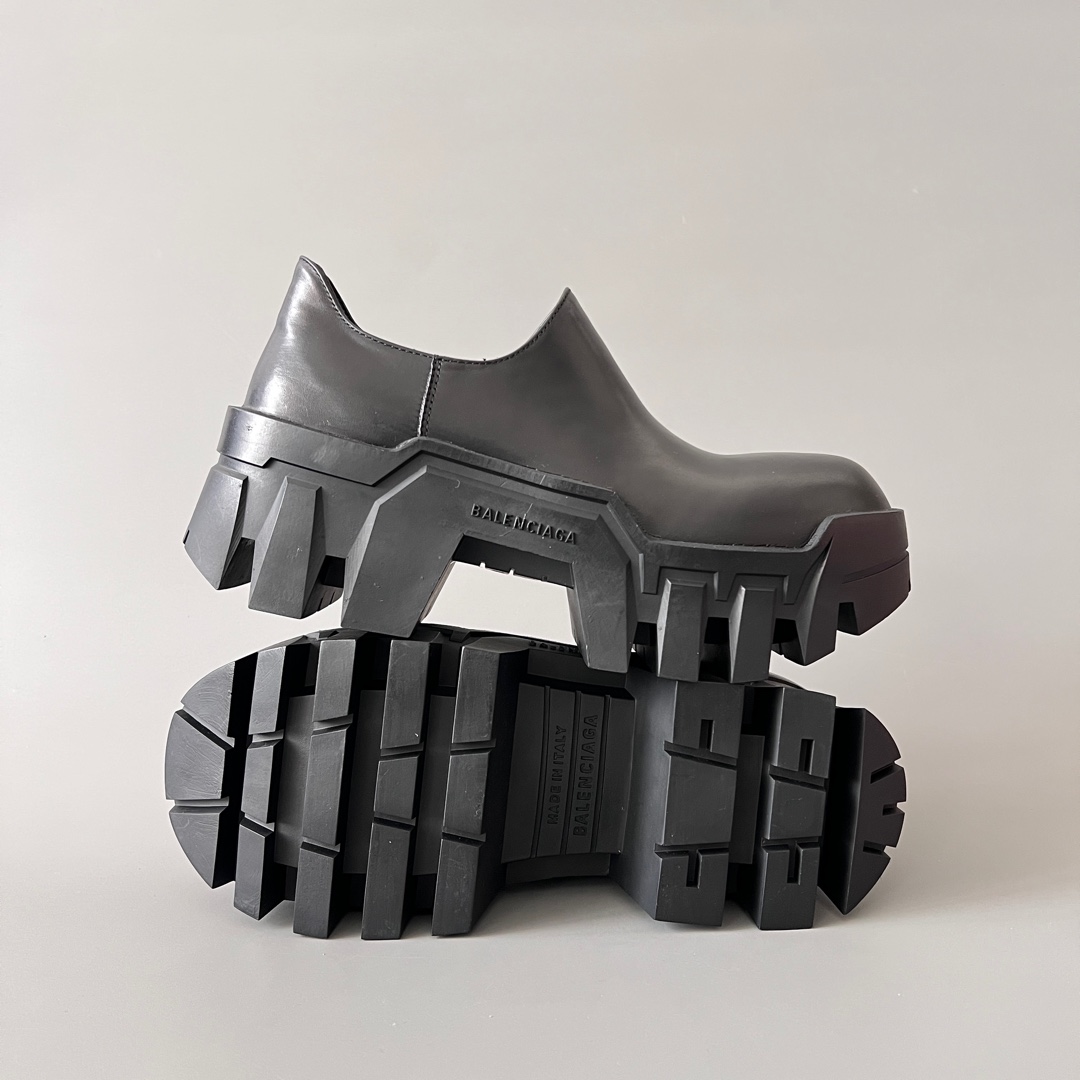 Balenciaga Bulldozer 巴黎世家 德比 系带 低筒 老爹鞋 运动 复古板鞋 休闲鞋 男鞋 黑色 672478WBCQ01000