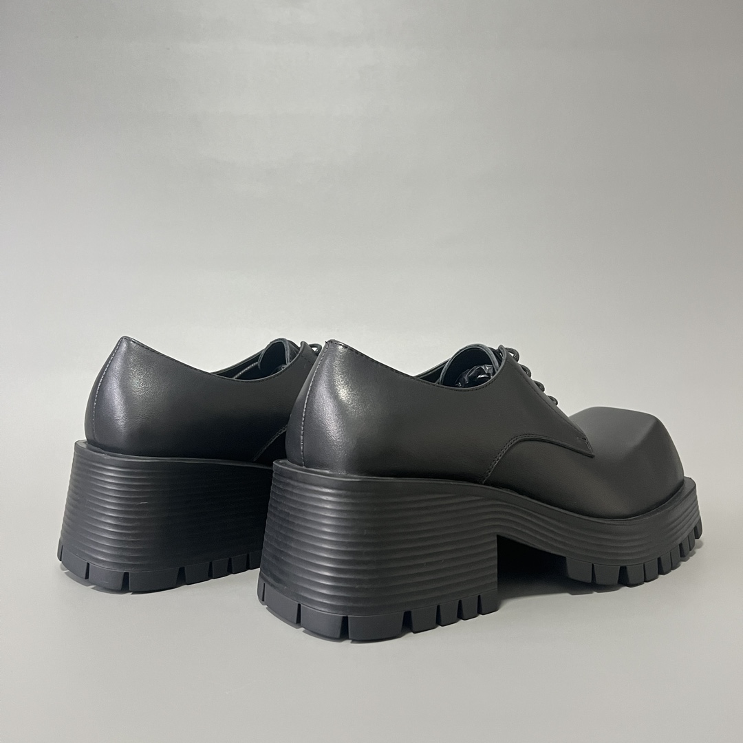 Balenciaga  Stomper BB 巴黎世家 德比 乐福 系带 低筒 老爹鞋 运动 复古板鞋 休闲鞋 男鞋 黑色  678410WB9201000