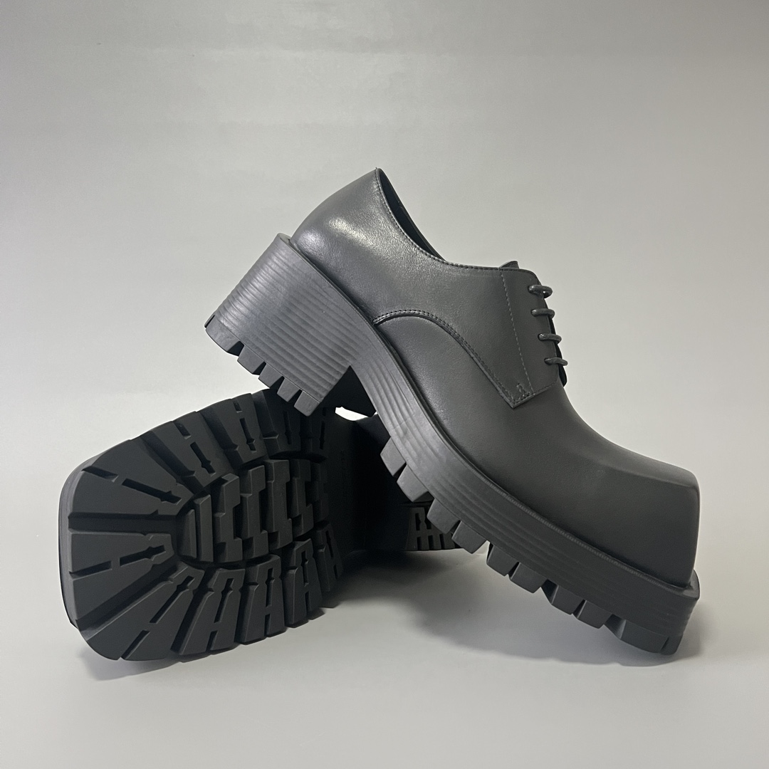 Balenciaga  Stomper BB 巴黎世家 德比 乐福 系带 低筒 老爹鞋 运动 复古板鞋 休闲鞋 男鞋 黑色  678410WB9201000