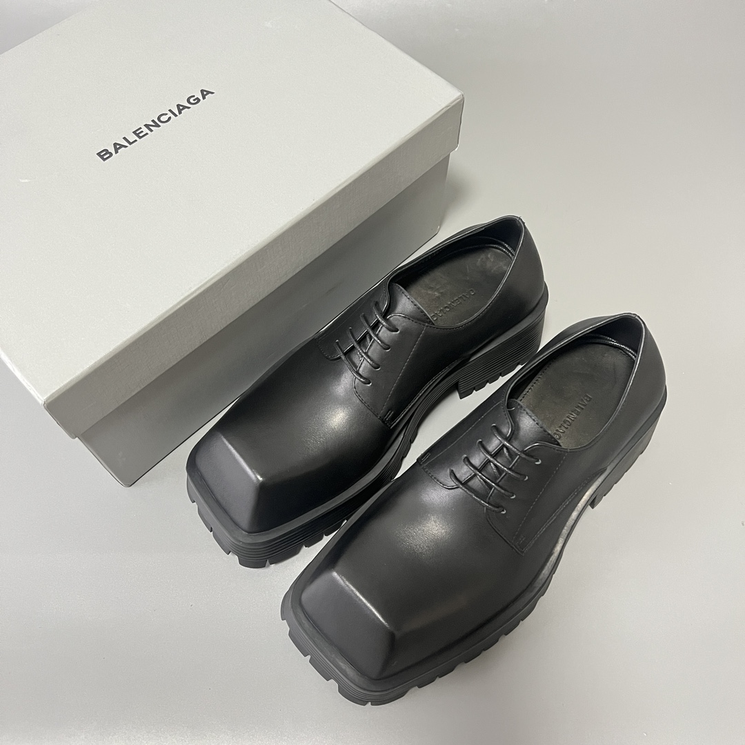 Balenciaga  Stomper BB 巴黎世家 德比 乐福 系带 低筒 老爹鞋 运动 复古板鞋 休闲鞋 男鞋 黑色  678410WB9201000